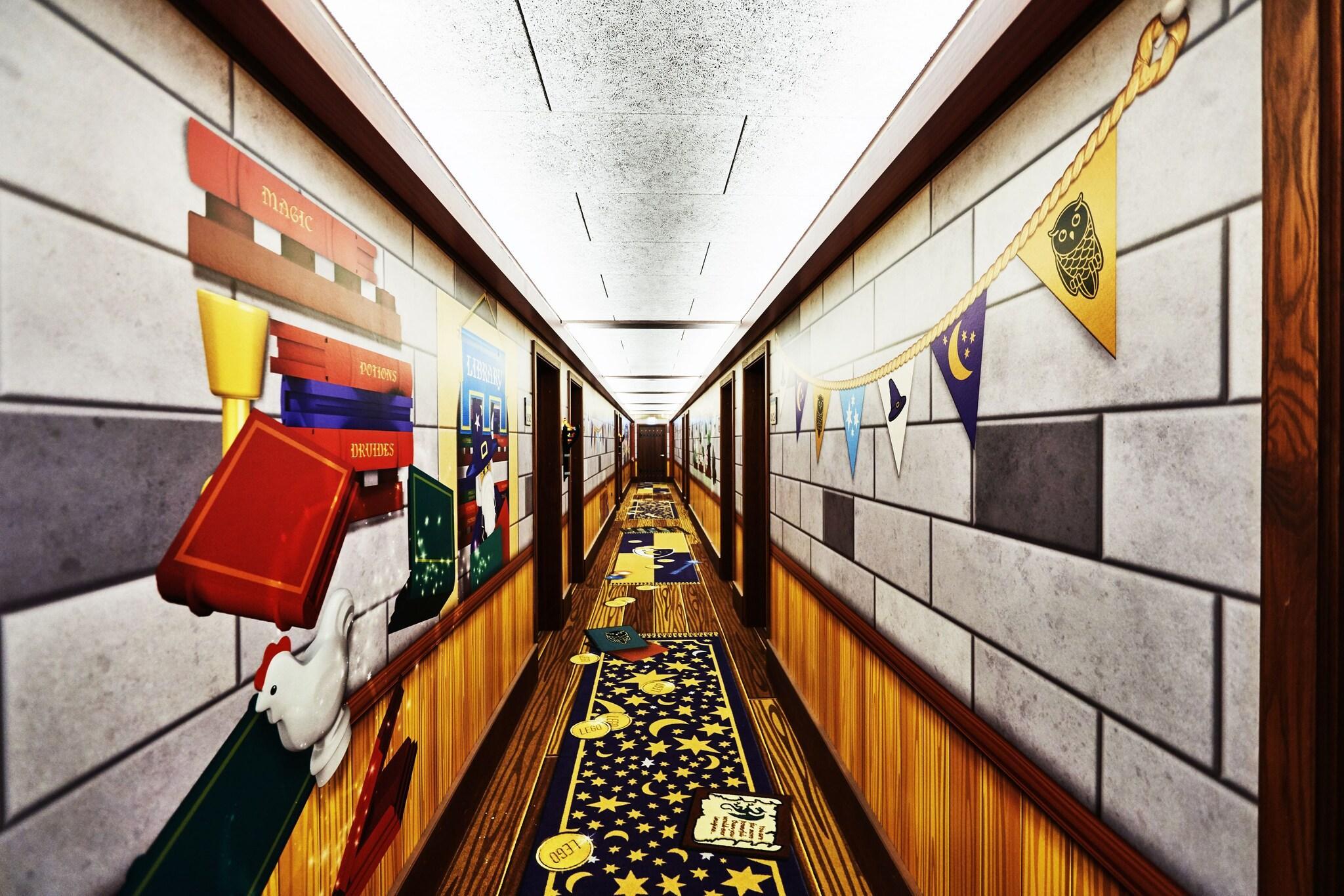 Vista Lobby LEGOLAND Castle Hotel DENMARK