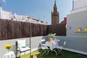 Alquiler Vacacional - GIRALDA HOUSE (Prime location, private terrace with views to the Giralda, WIFI)