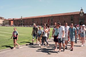 Actividad - Recorrido a pie por Pisa: Plaza Miracoli y sus increíbles monumentos