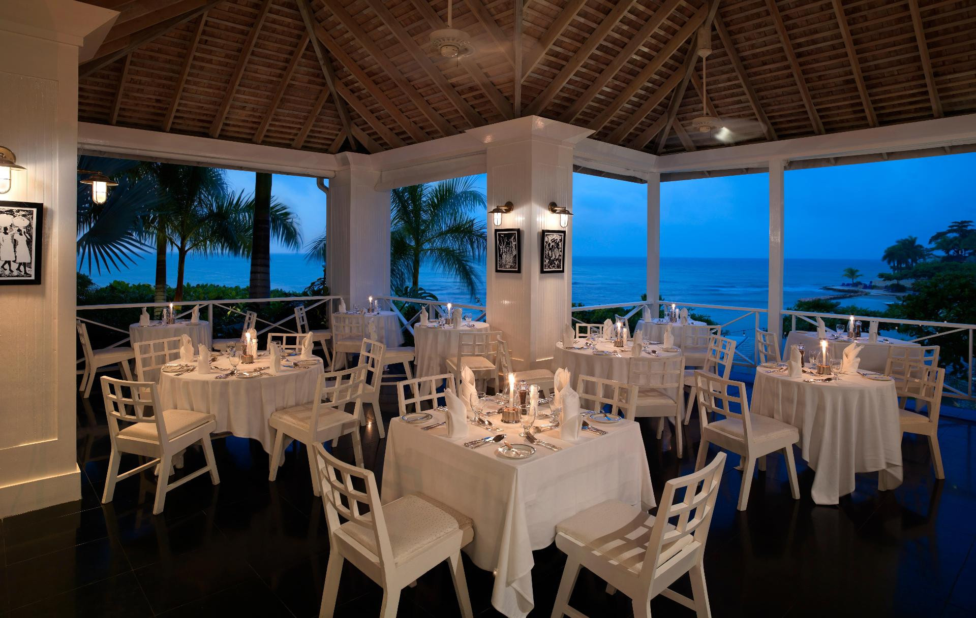 Restaurant Round Hill Hotel & Villas