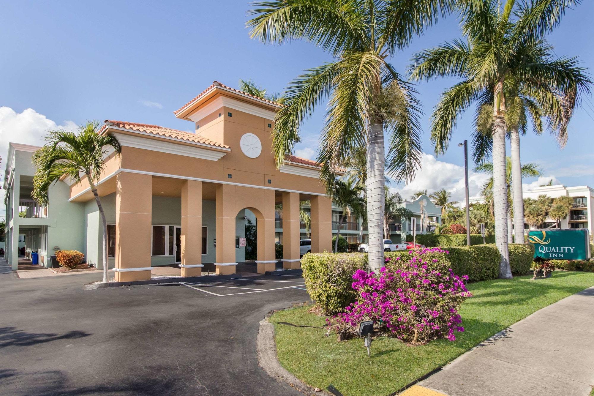 Varios Quality Inn Boca Raton University Area