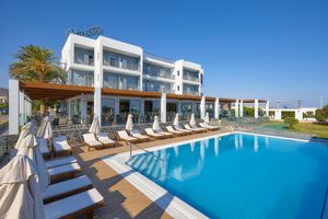 Alojamiento - Astir Beach