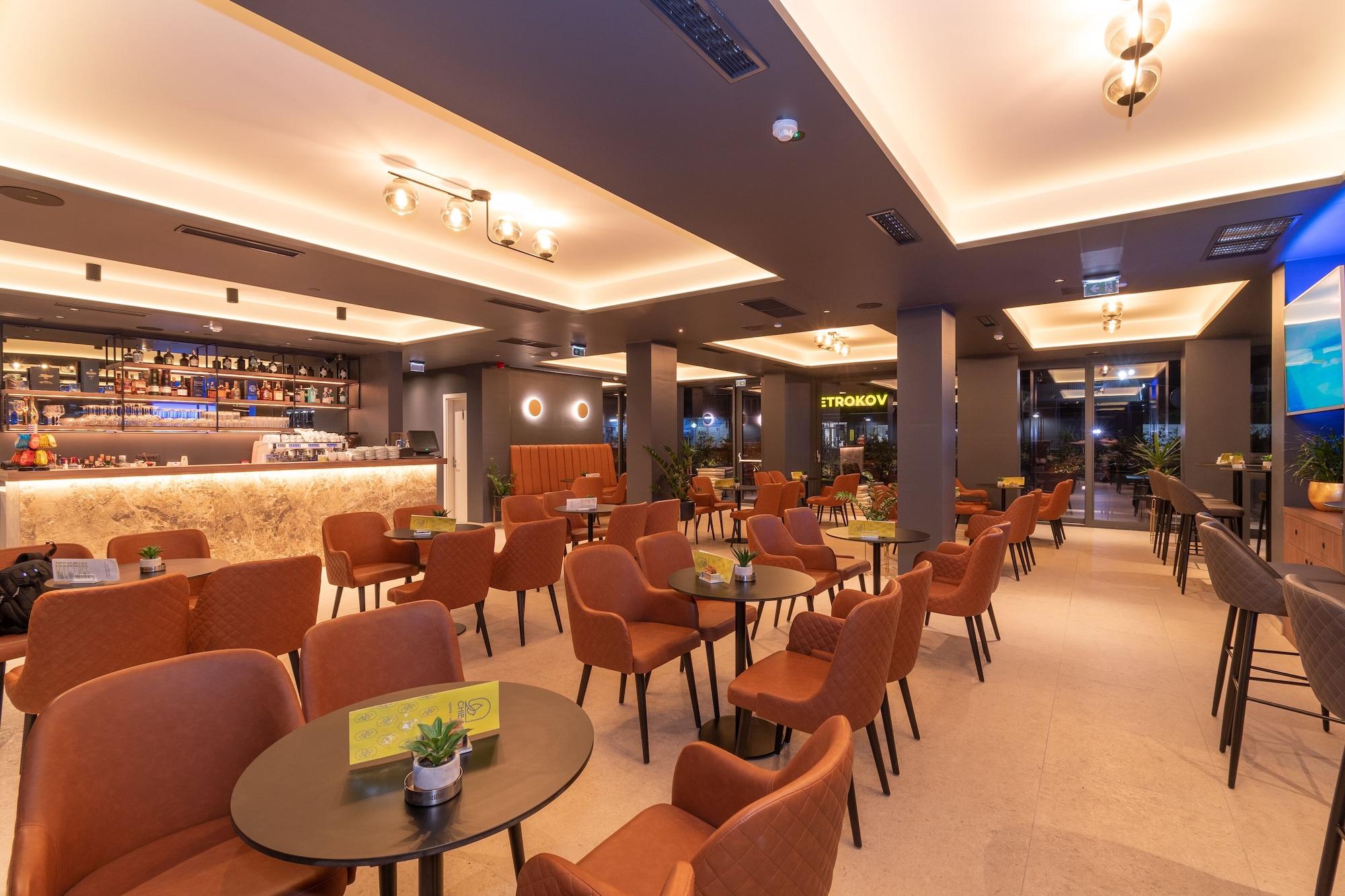 Bar/Salón Hotel batuda