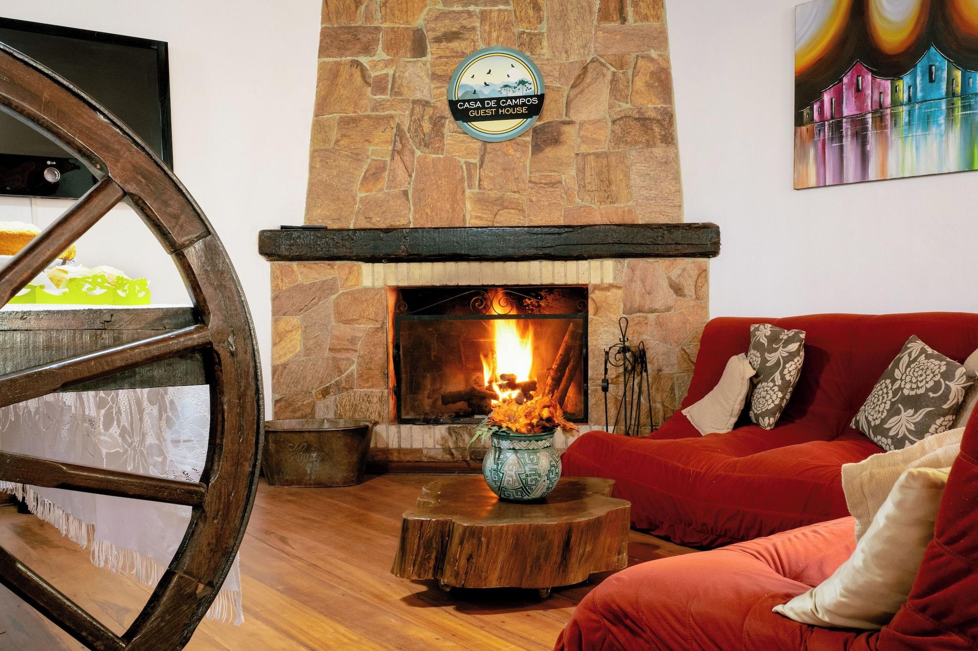 Vista Lobby VELINN Casa de Campos Guest House