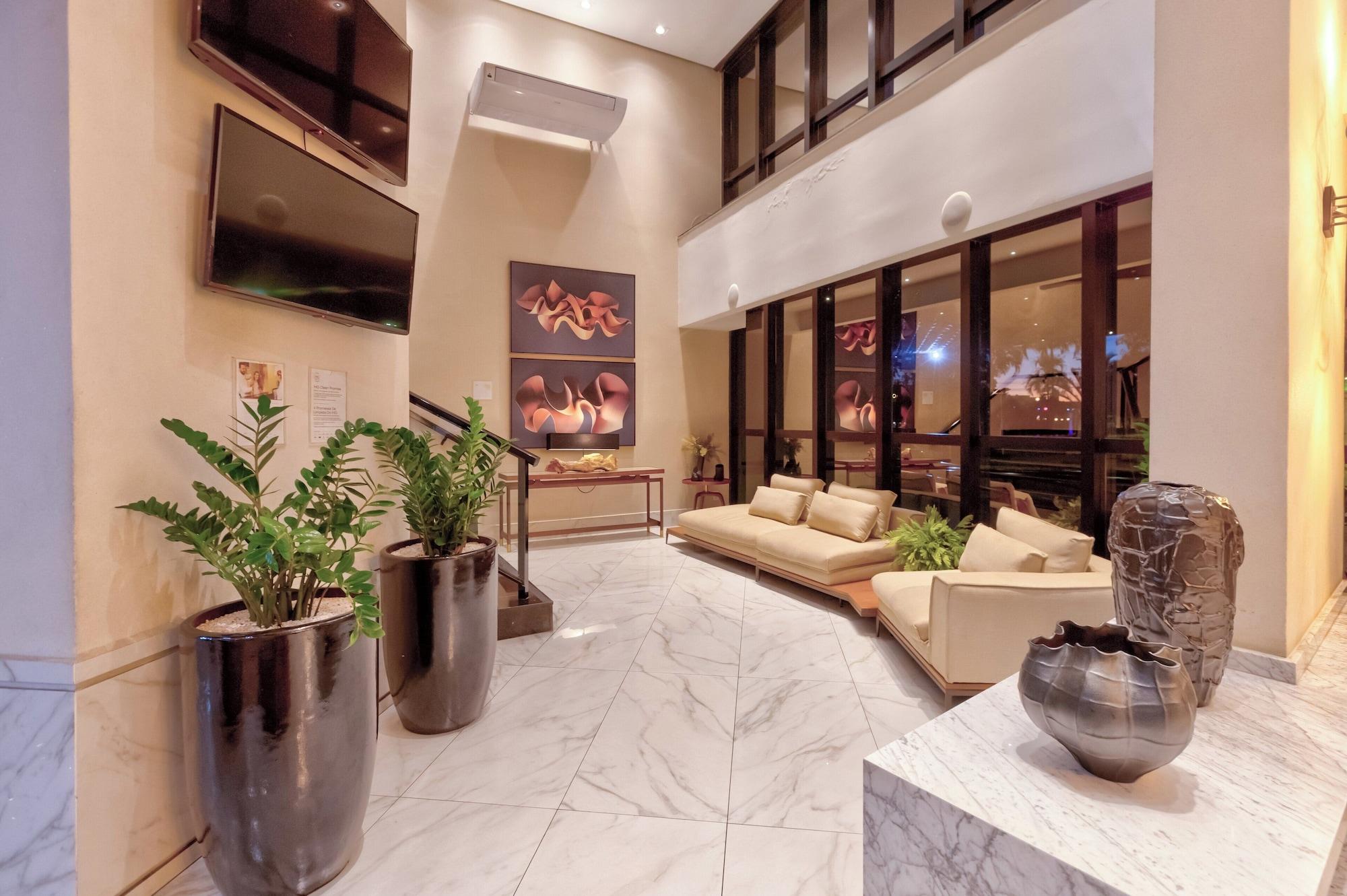 Vista Lobby Holiday Inn Goiania by IHG