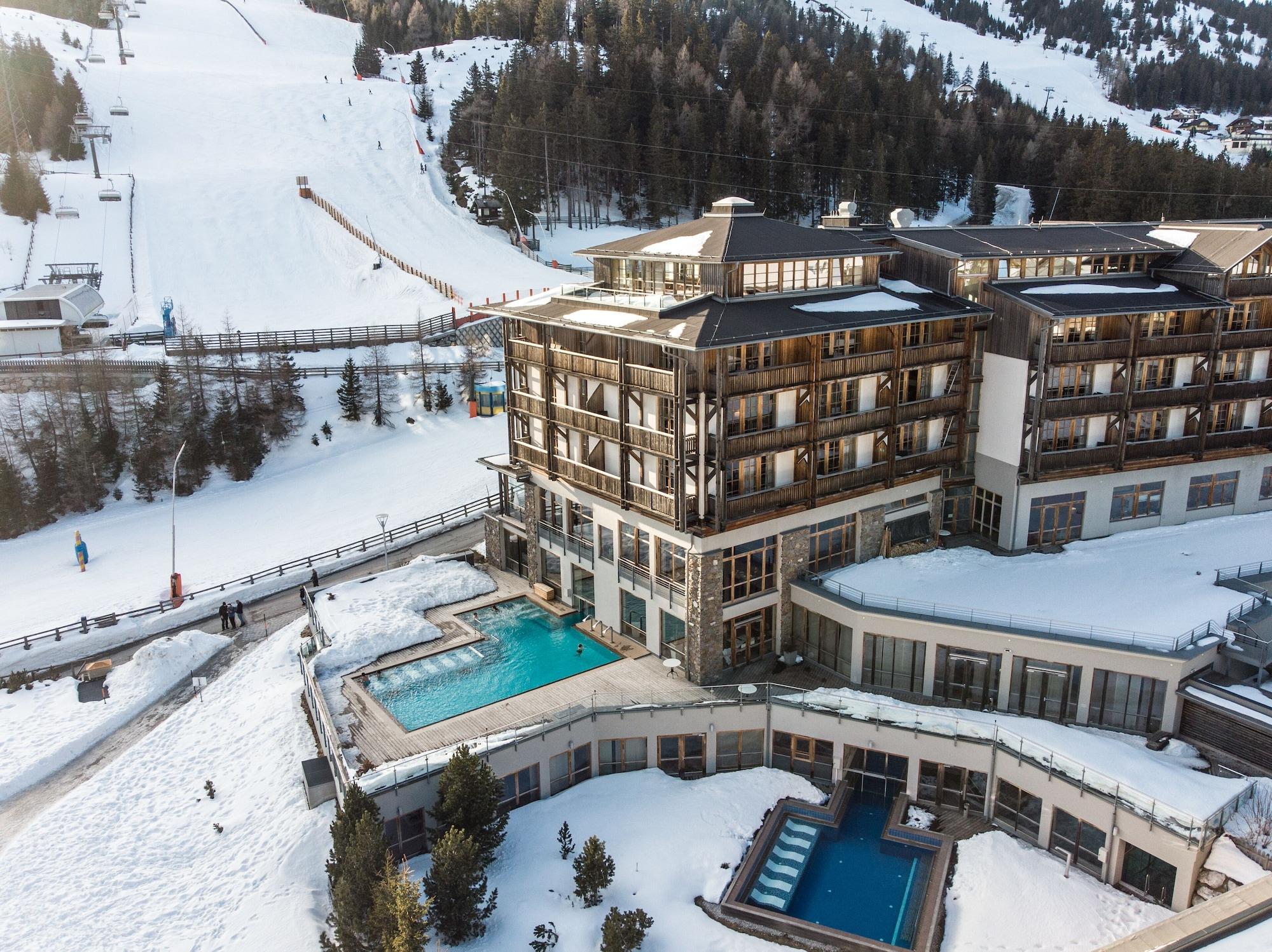 Vista Exterior Falkensteiner Hotel Cristallo