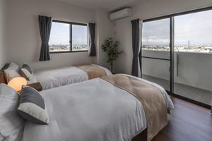 Renta temporal - &Monde. Okinawa Arena Condominium