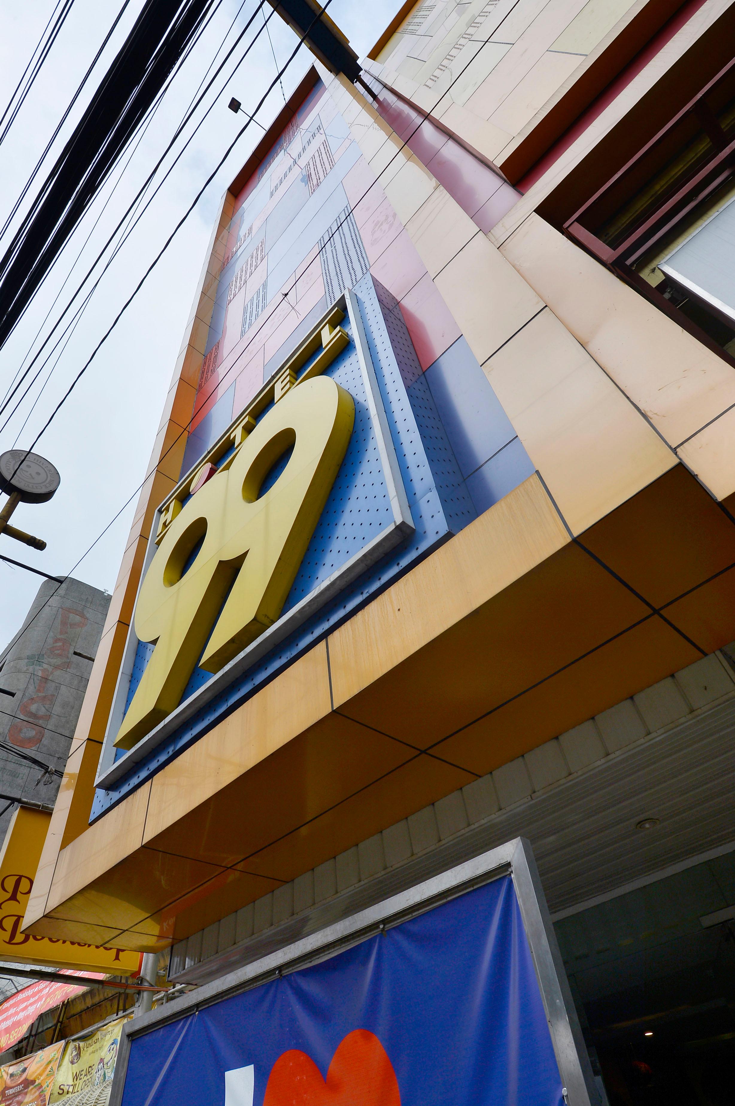 Vista Exterior Hotel 99 Quiapo Manila