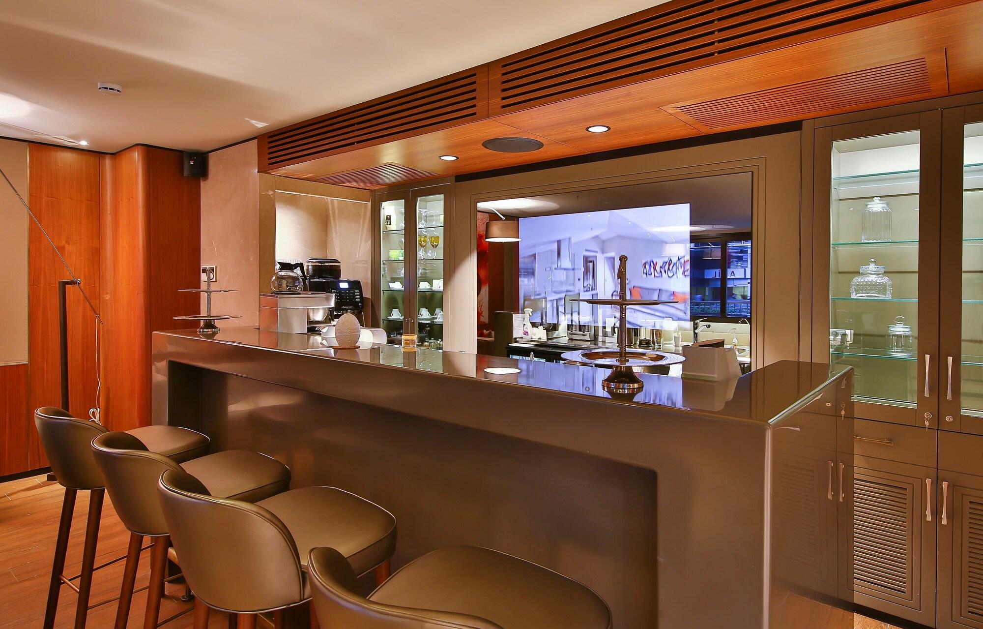 Vista Lobby Tzl Suites