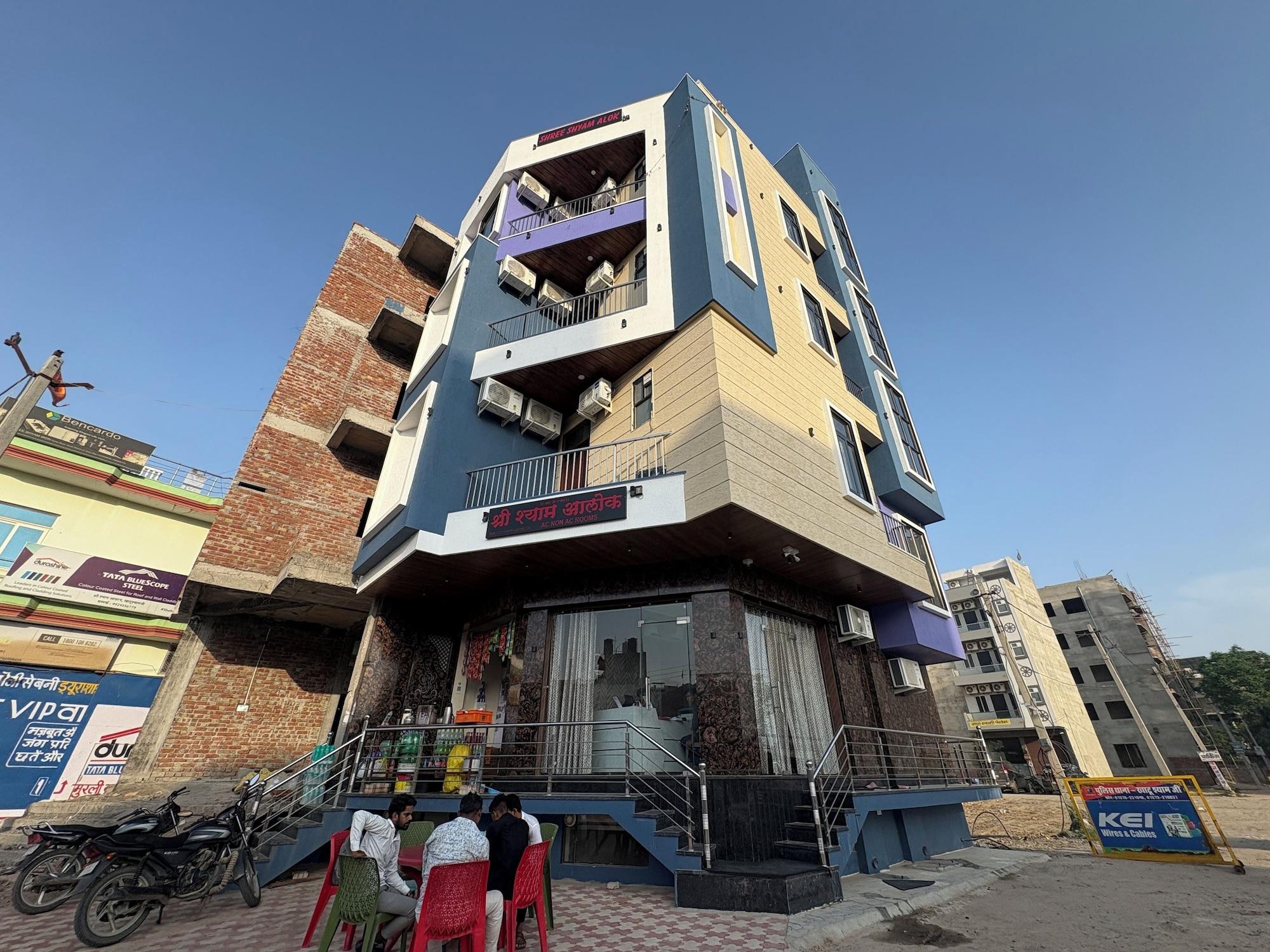 Vista Exterior Hotel Shree Shyam alok Khatoo