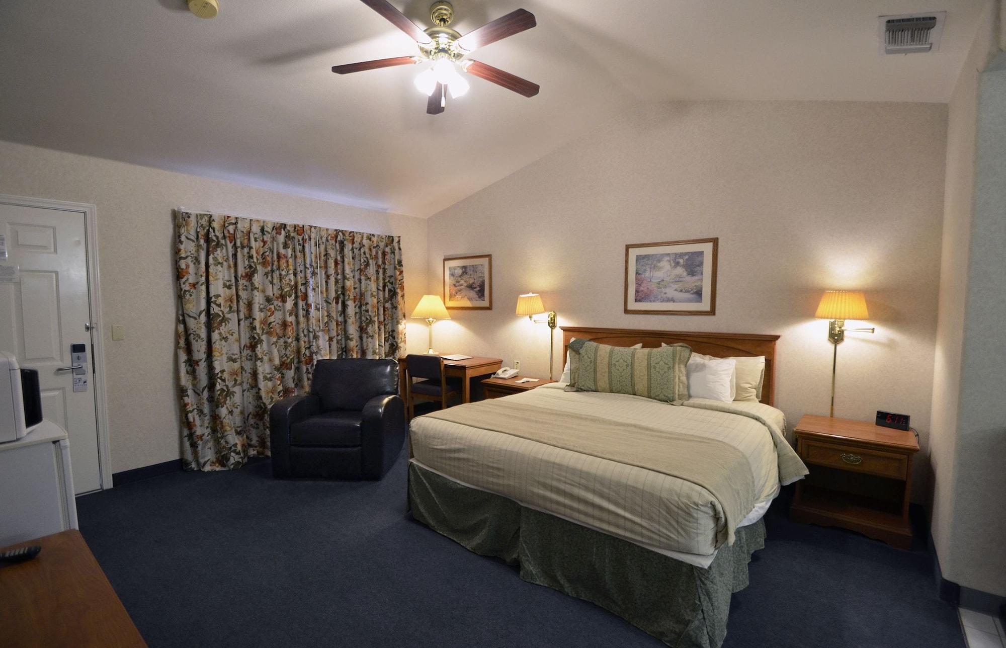 Habitación Garden Inn and Suites