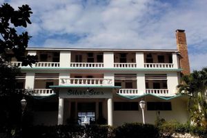 Alojamiento - Silver Seas Hotel