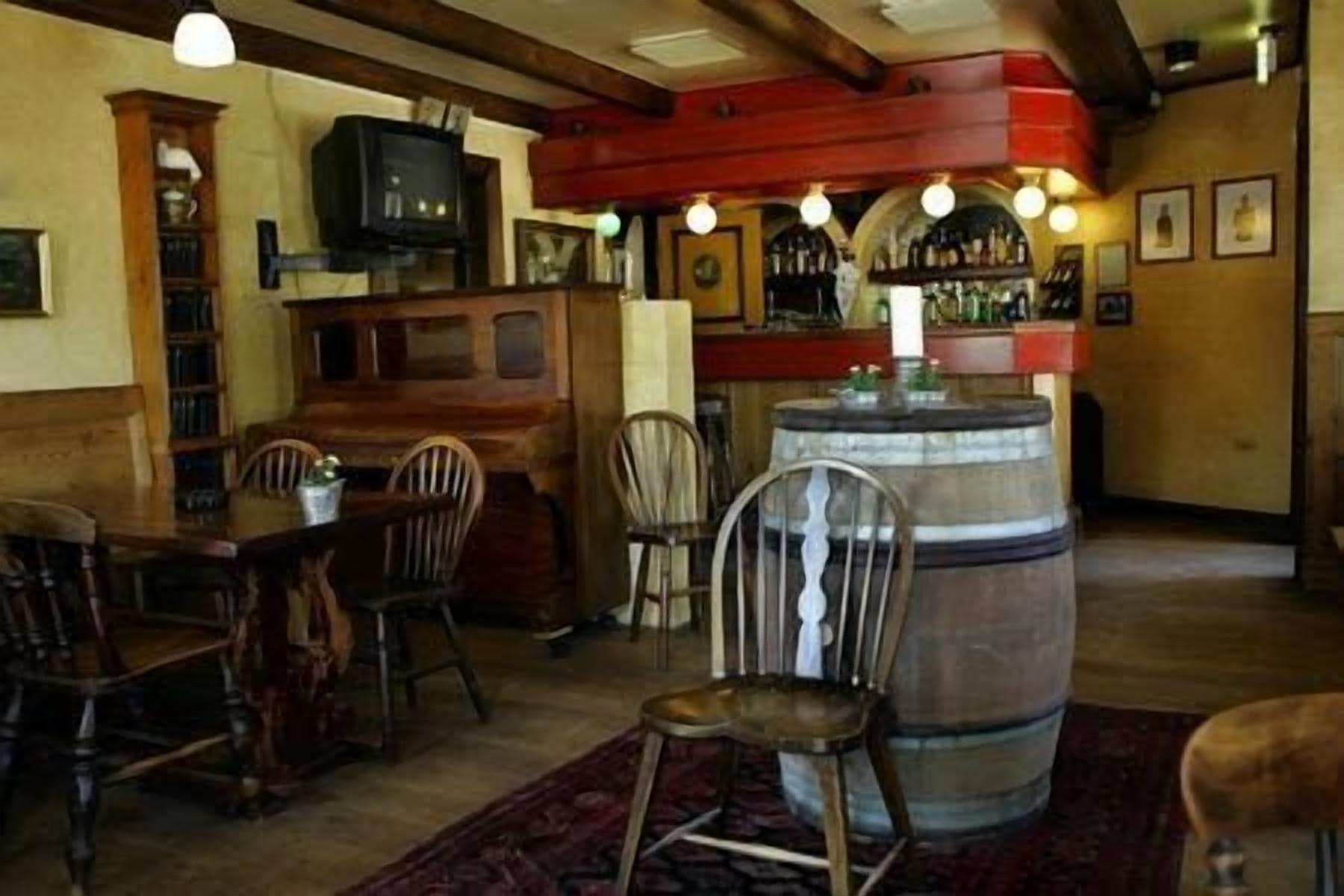 Bar/Salón Tylstrup Kro og Motel