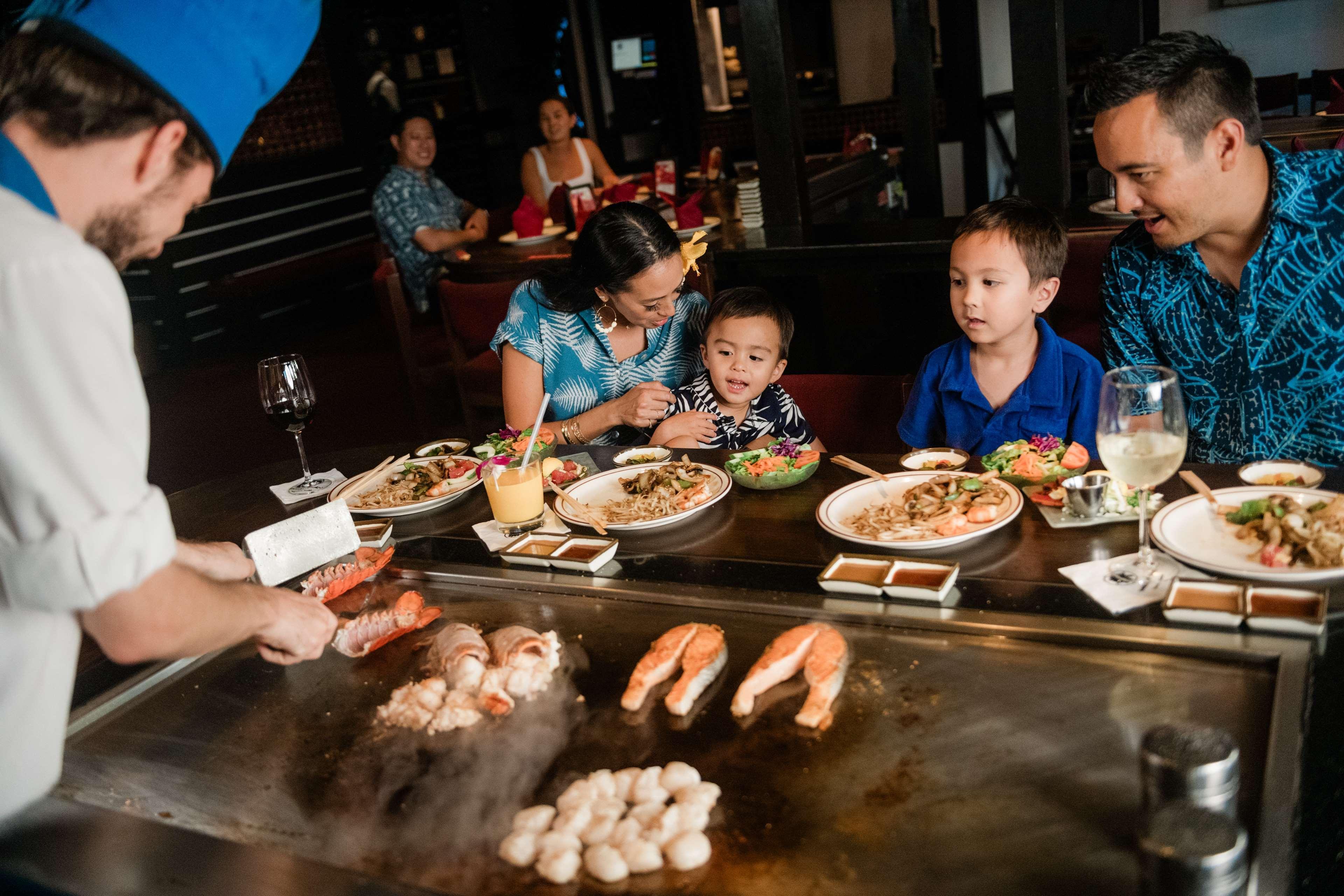 Restaurant OUTRIGGER Waikiki Paradise Hotel
