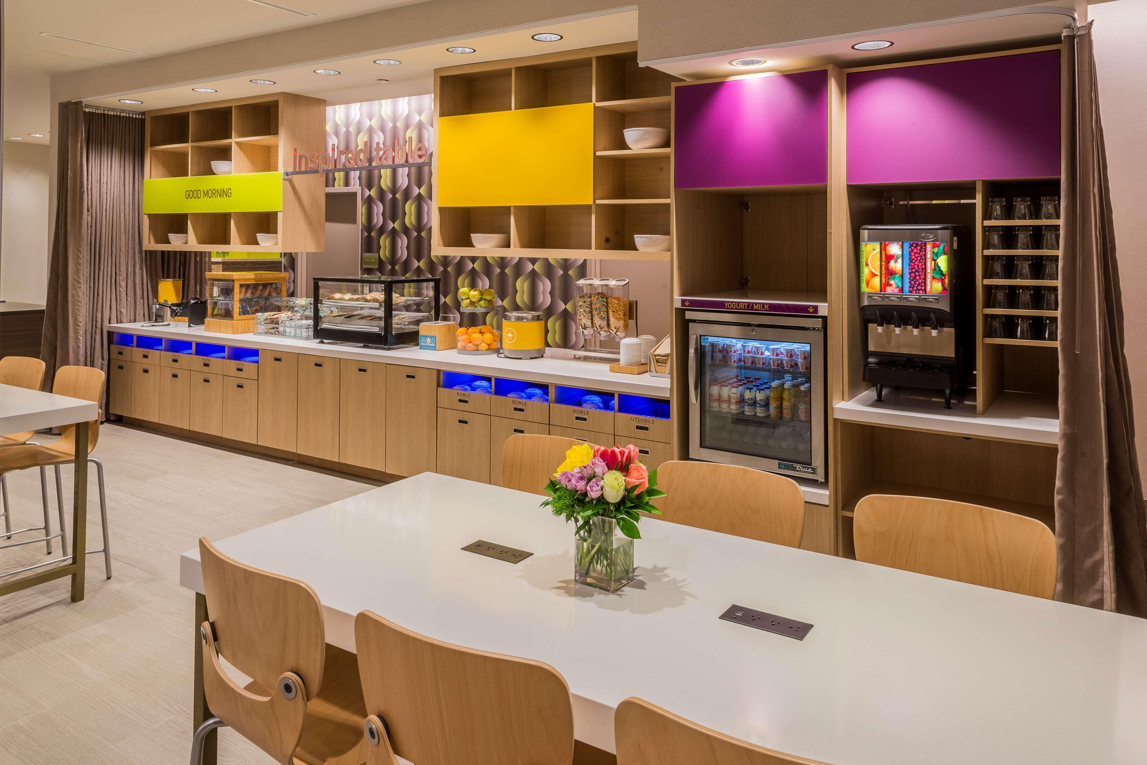 Restaurant Home2 Suites by Hilton Memphis East Germantown