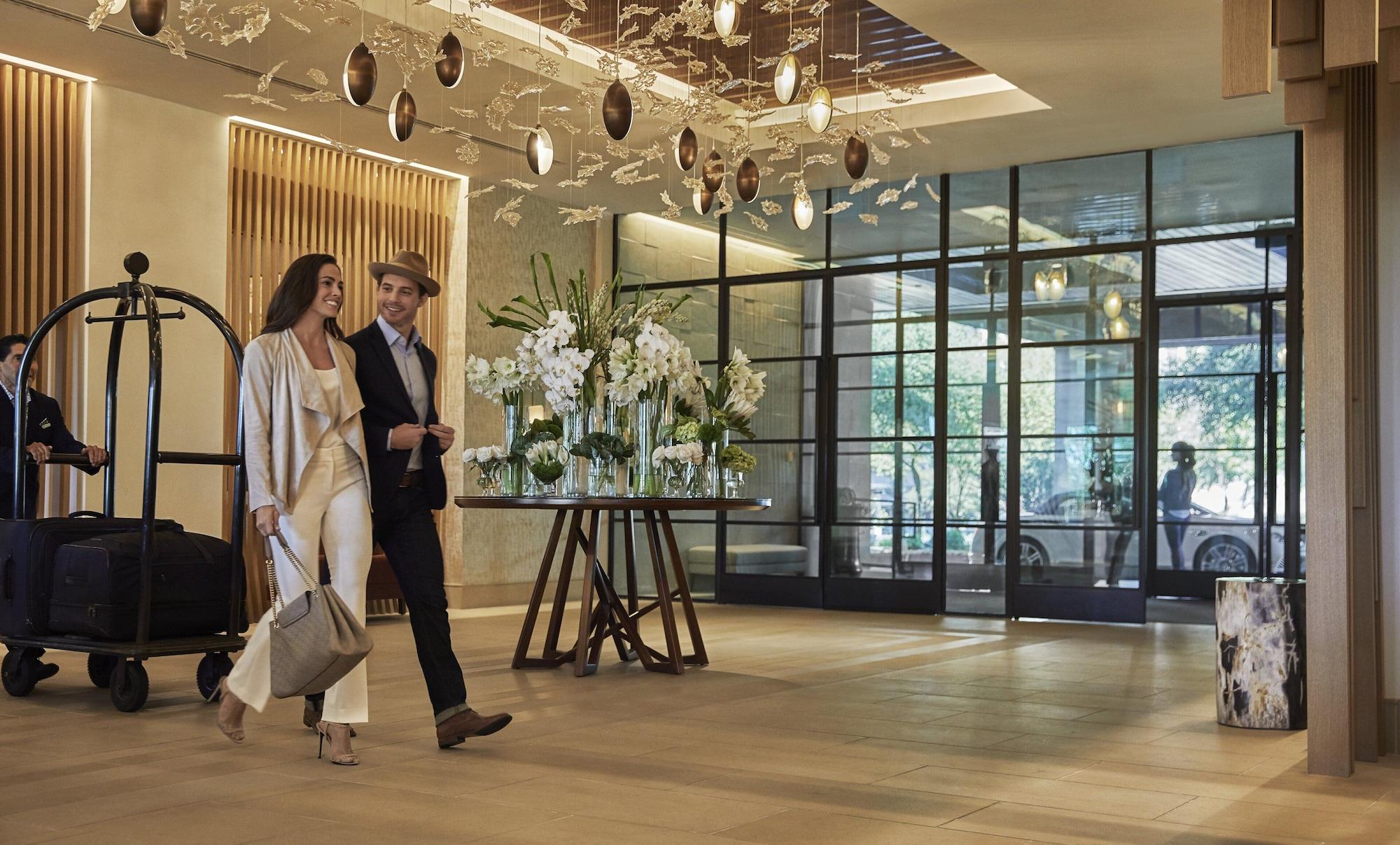 Vista Lobby Four Seasons Hotel Austin