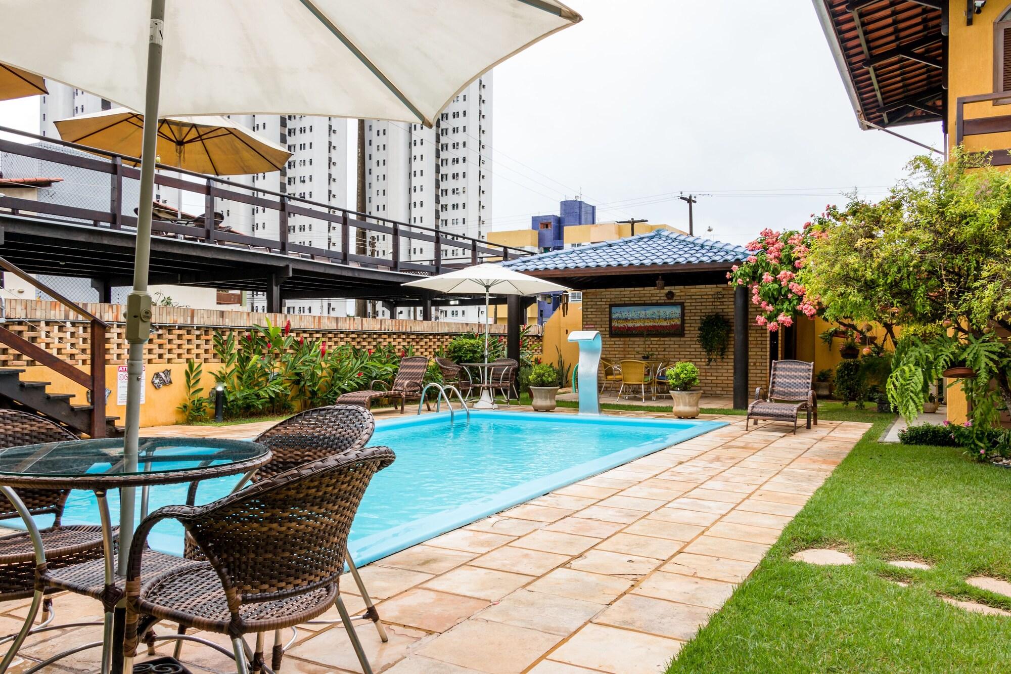 Vista da piscina Pousada da Terra