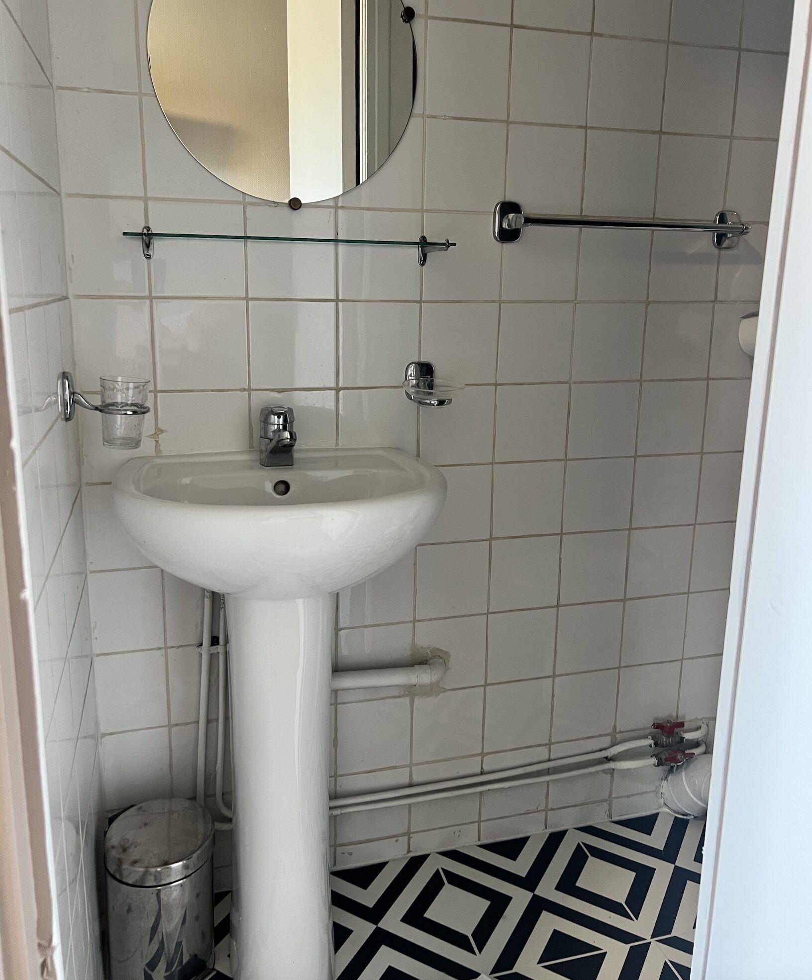 Equipamiento de Habitación HÔTEL CAMÉLIA
