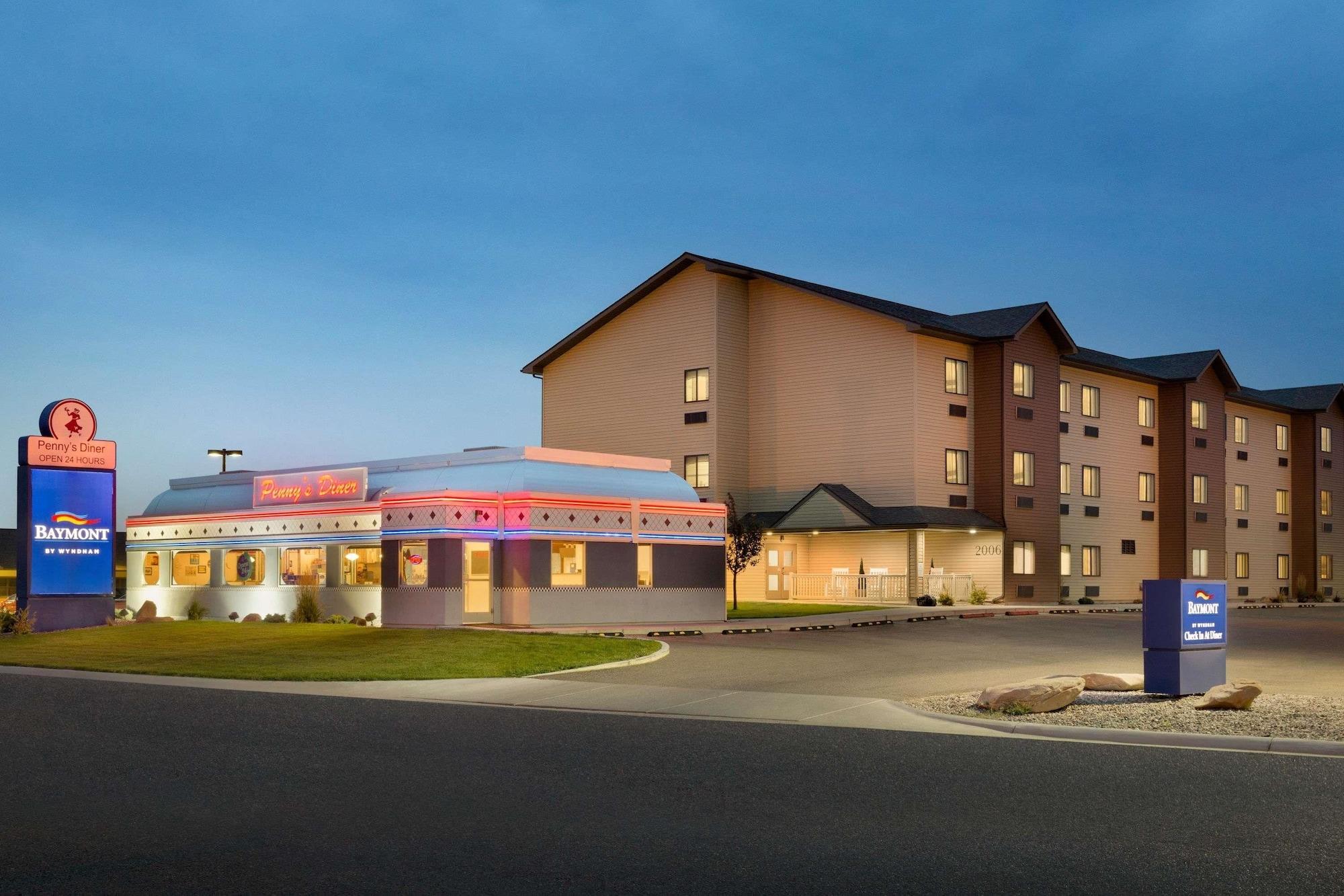 Vista Exterior Baymont by Wyndham Glendive