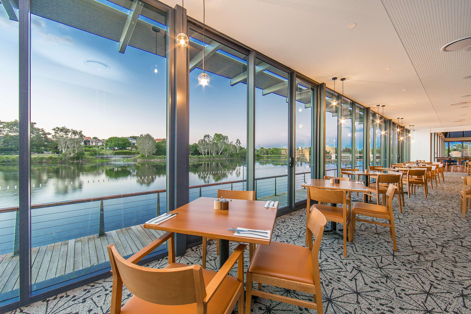 Restaurant Best Western Plus North Lakes Hotel