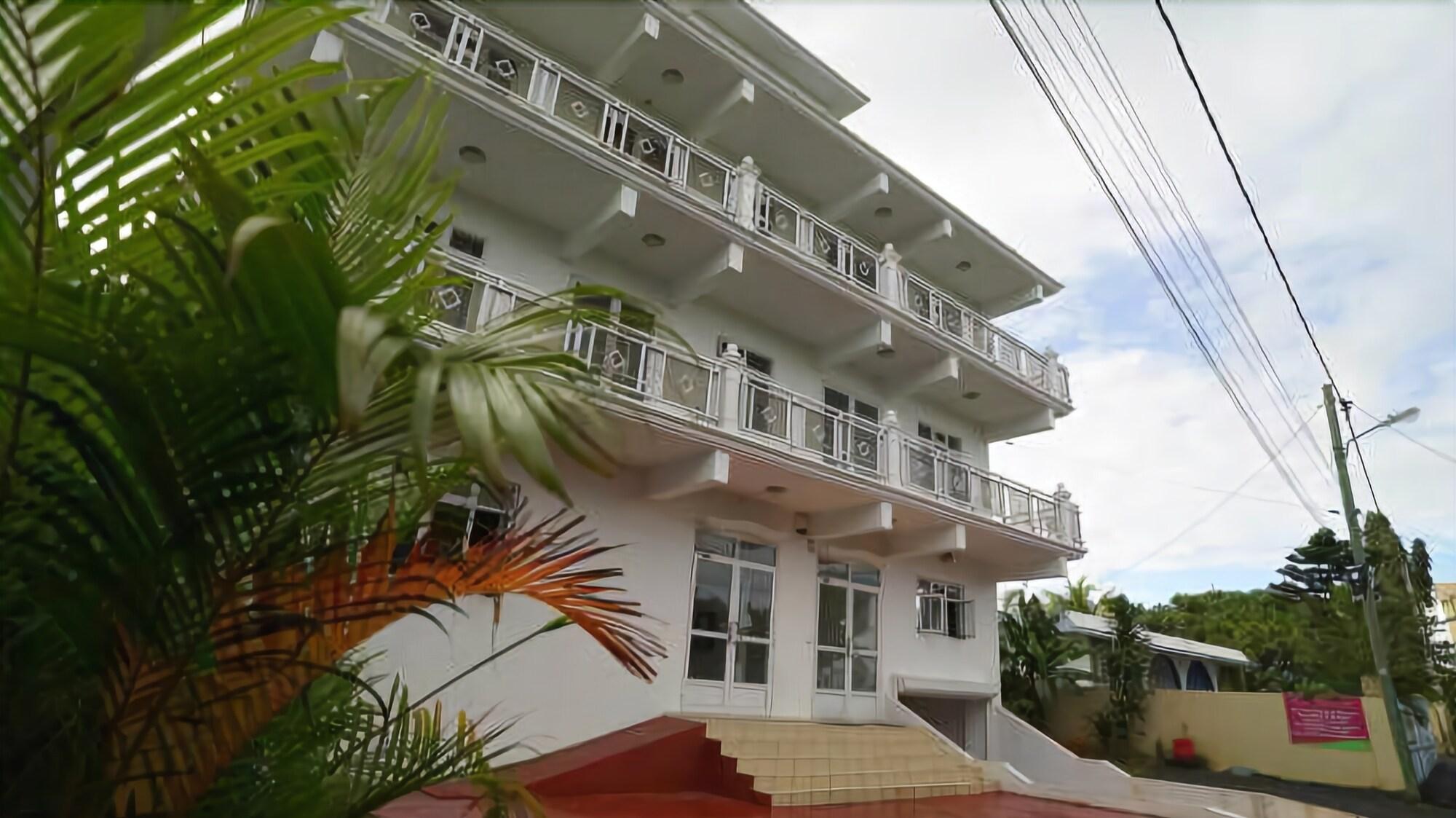 Vista Exterior La Dorade