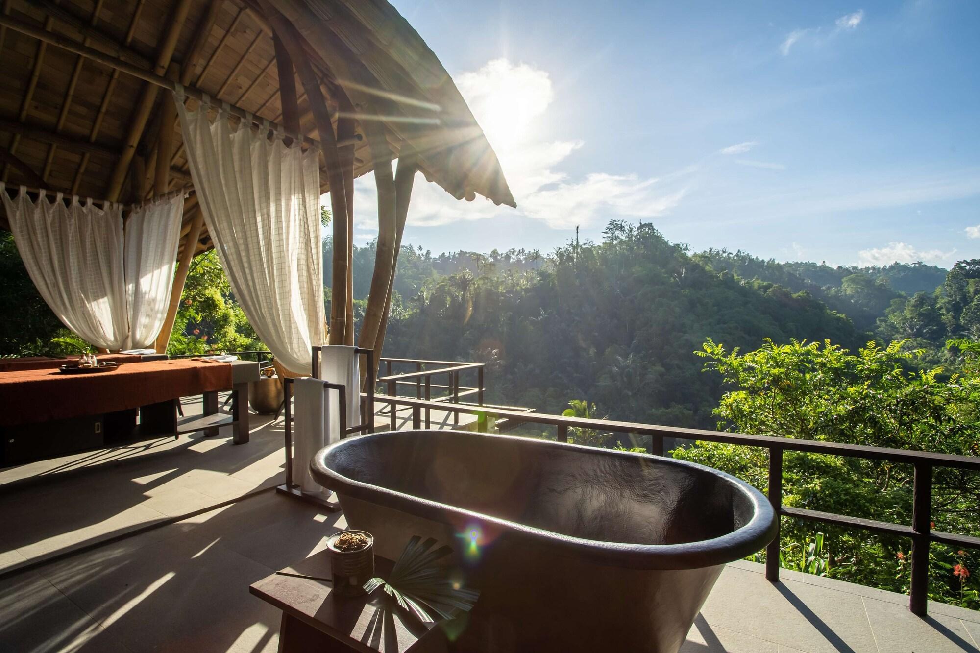 Spa Buahan, A Banyan Tree Escape