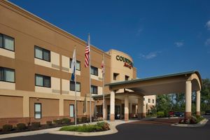 Alojamiento - Courtyard Marriott Waldorf