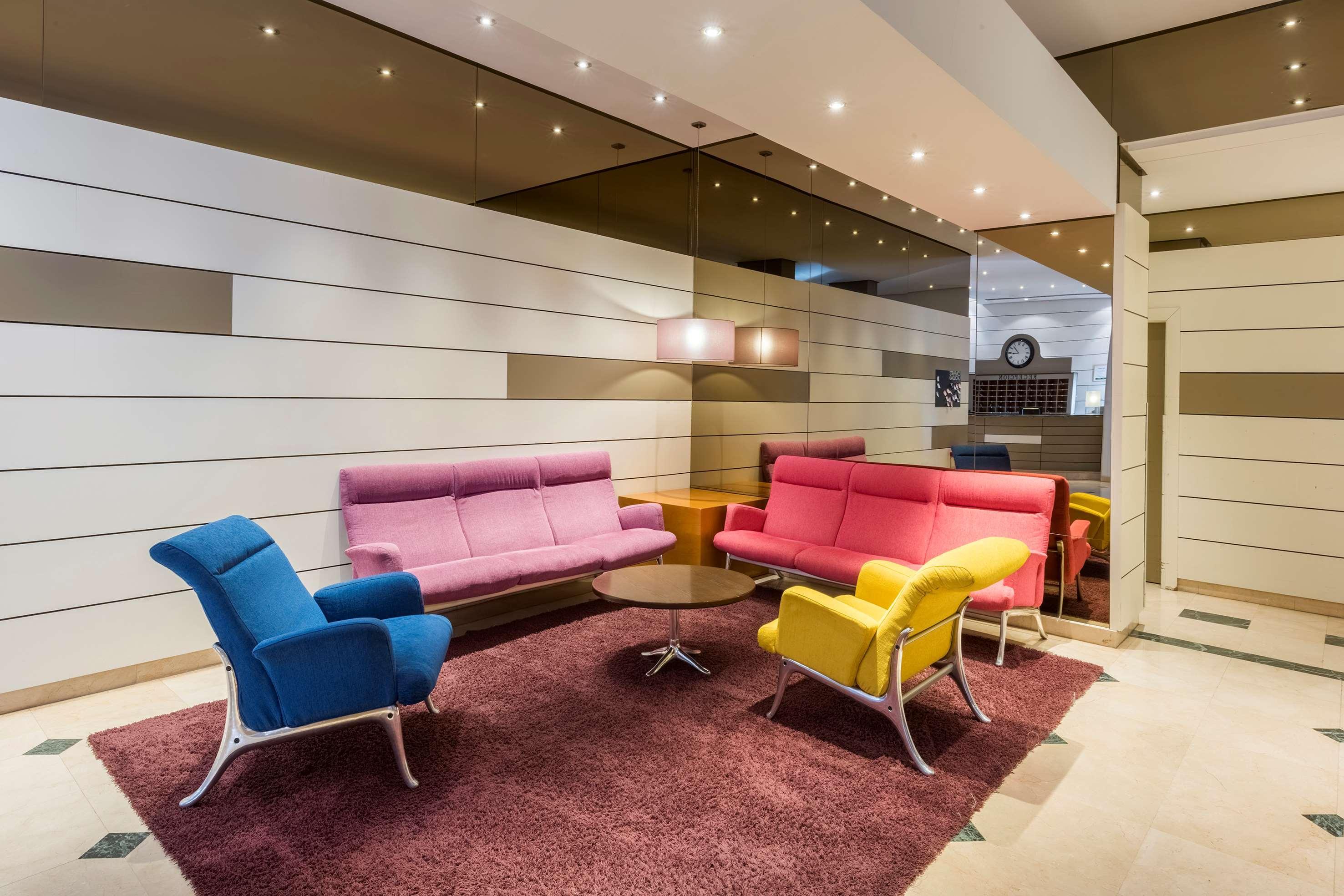 Vista Lobby Valladolid Sofía Parquesol Hotel