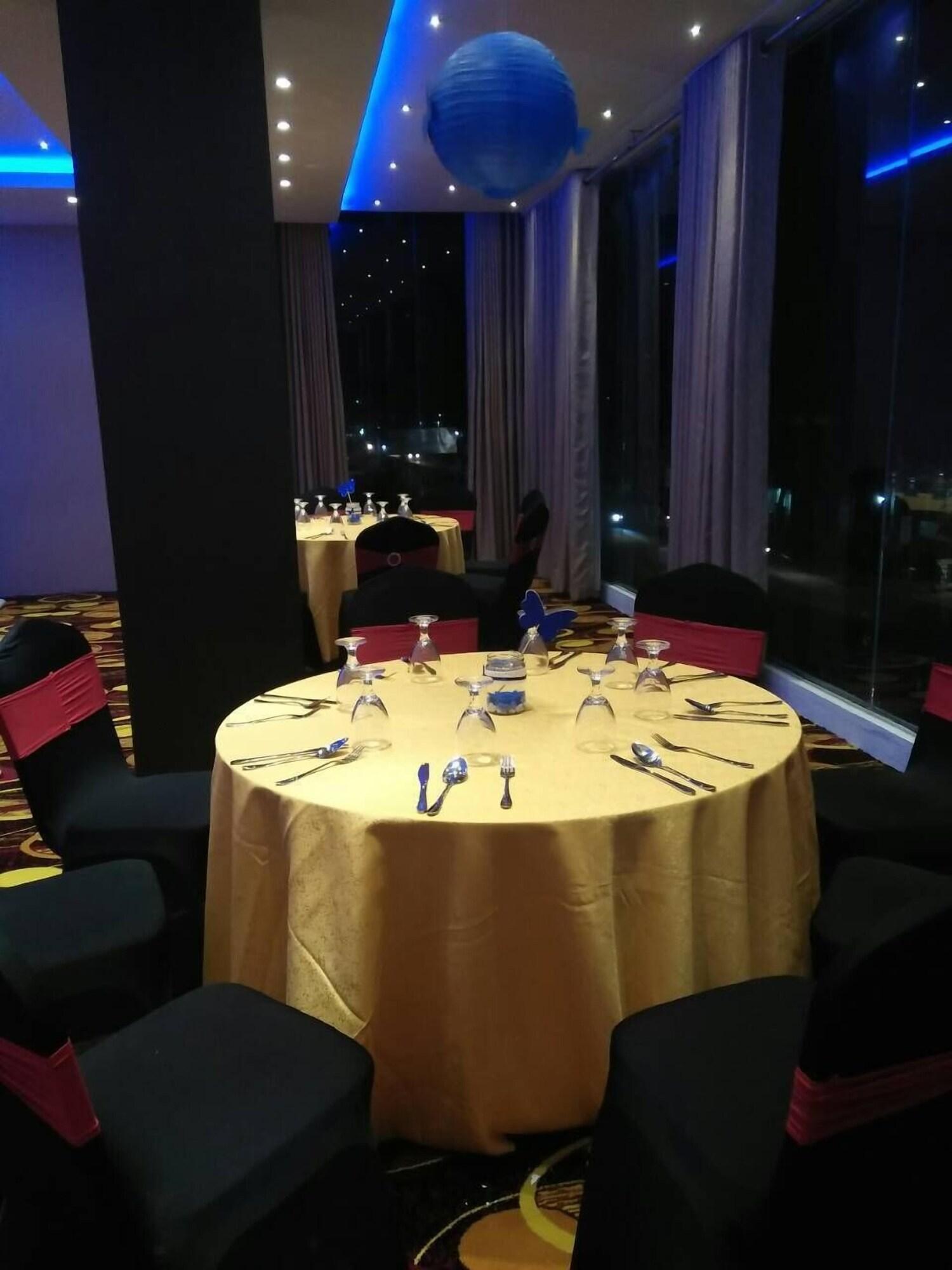 Salón de Baile Randula Grand Venus