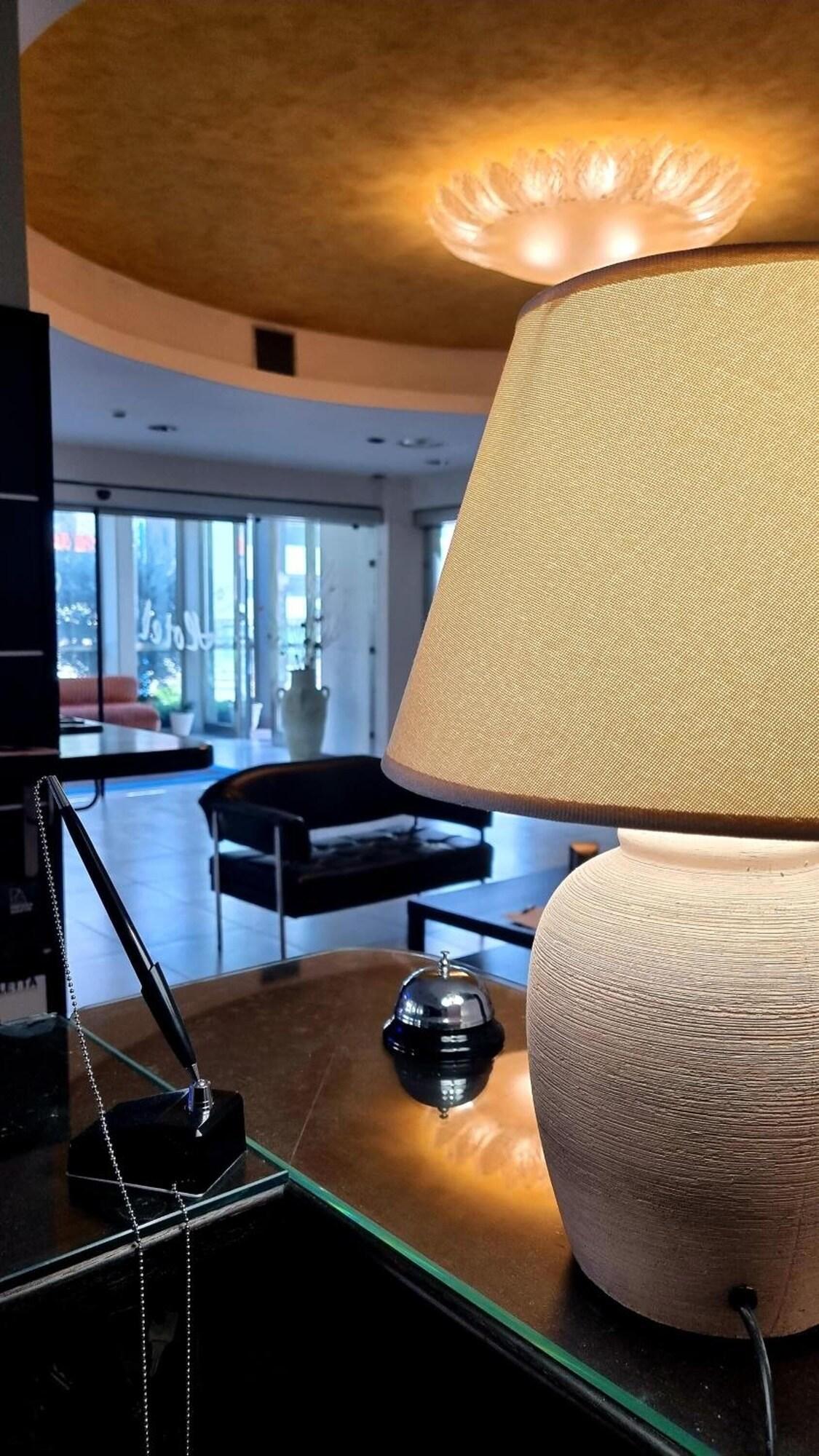 Vista Lobby Hotel Insteia