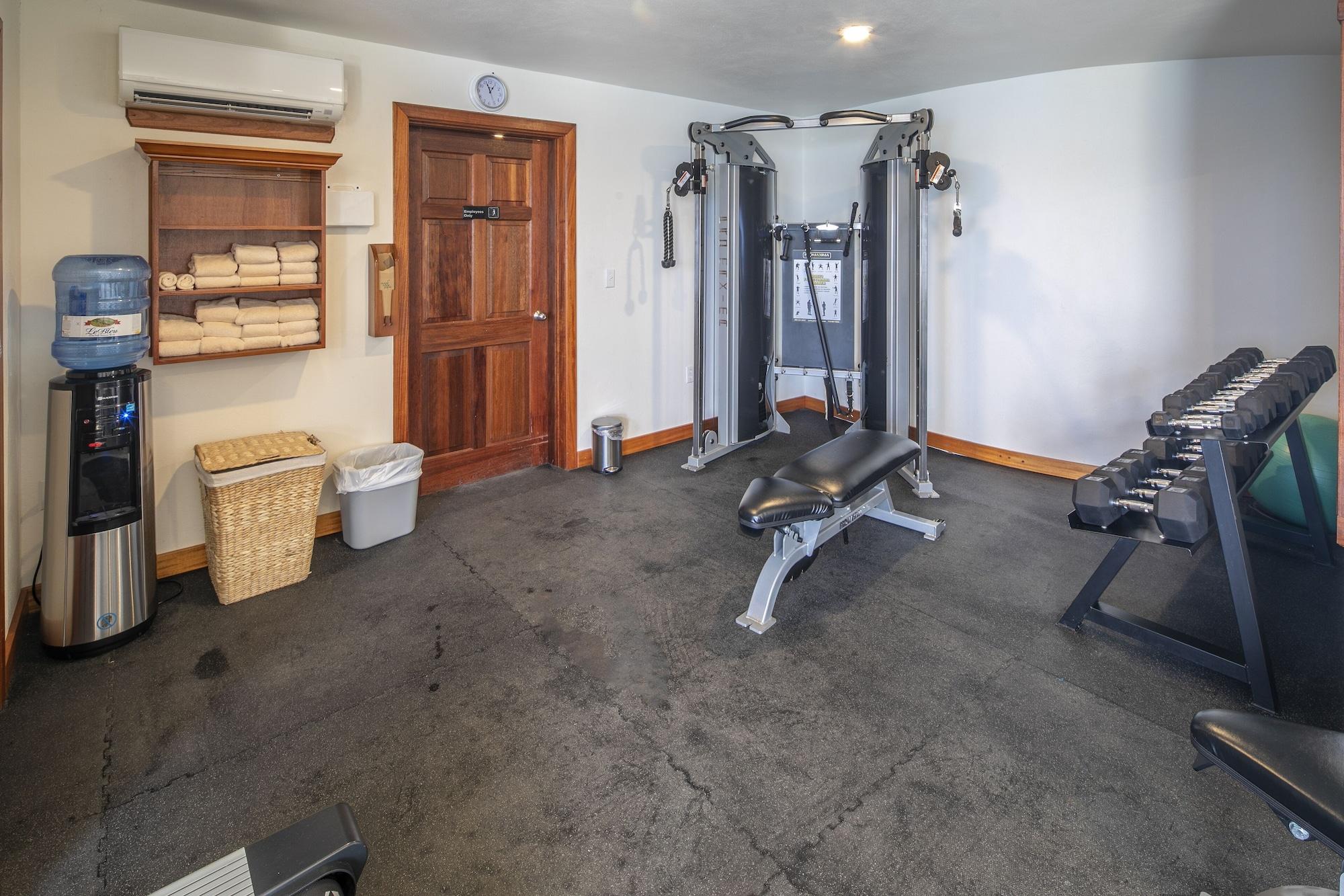 Gimnasio Suite St. John at Gallows Point Resort