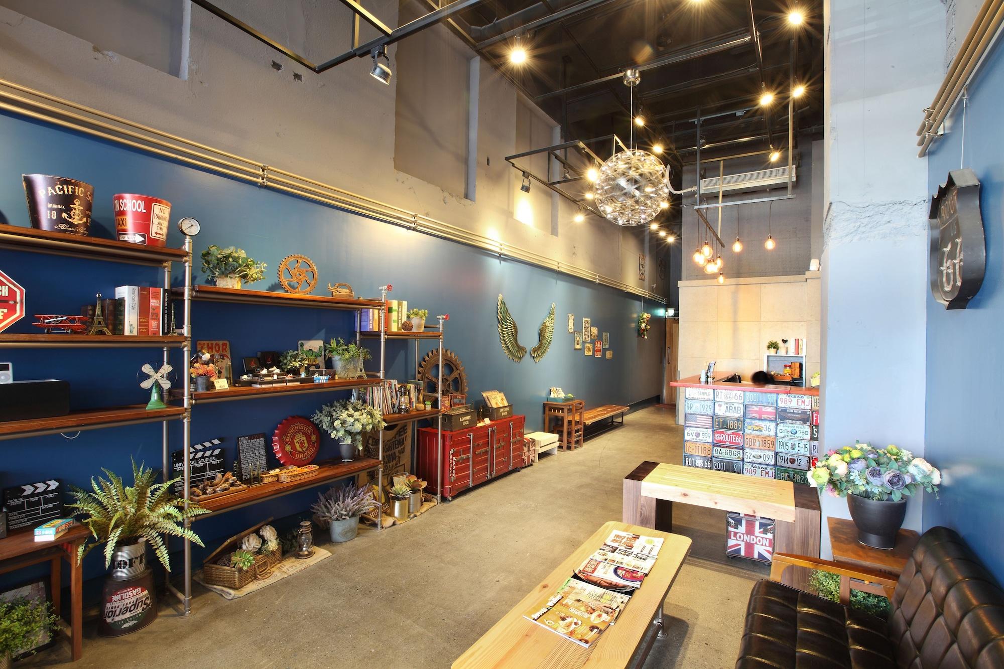 Vista Lobby Tourism Inn