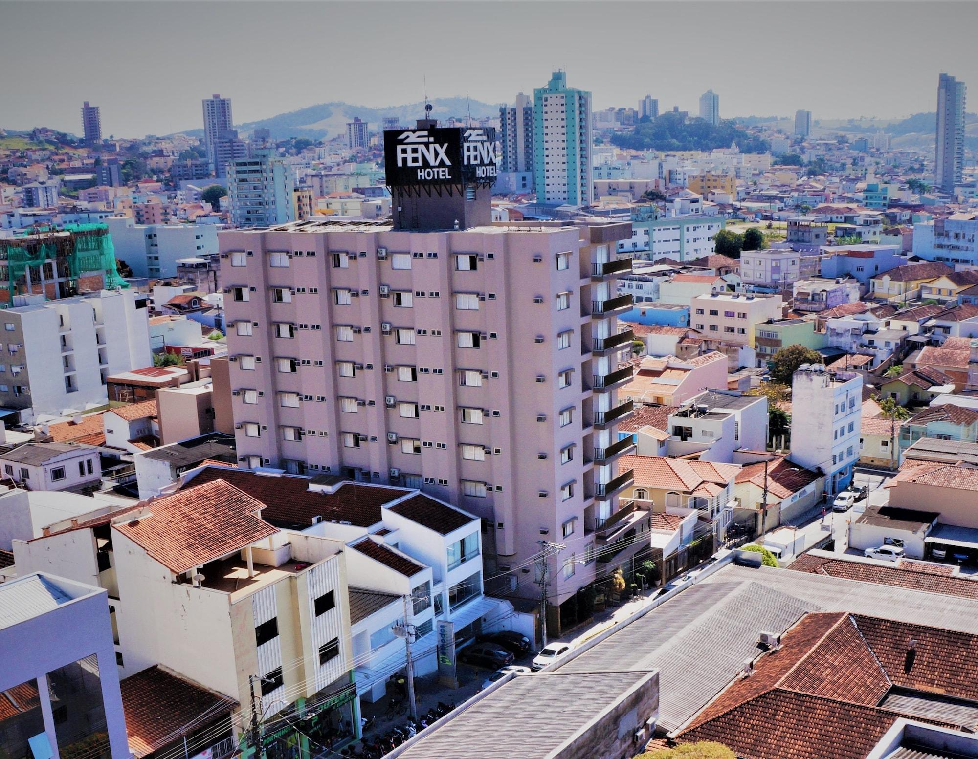 Vista Exterior Hotel Fenix Pouso Alegre
