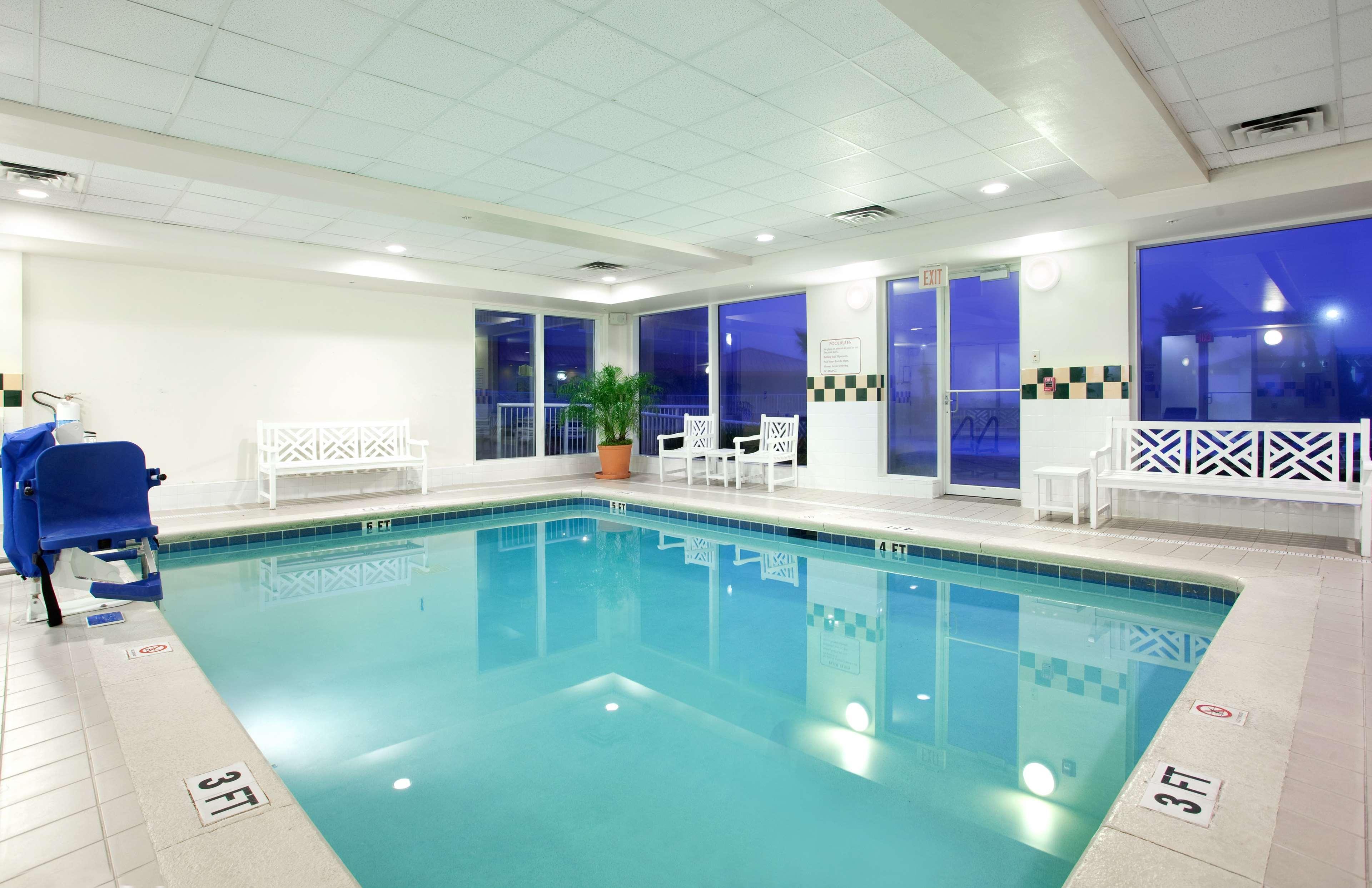 Vista Piscina Hilton Pensacola Beach