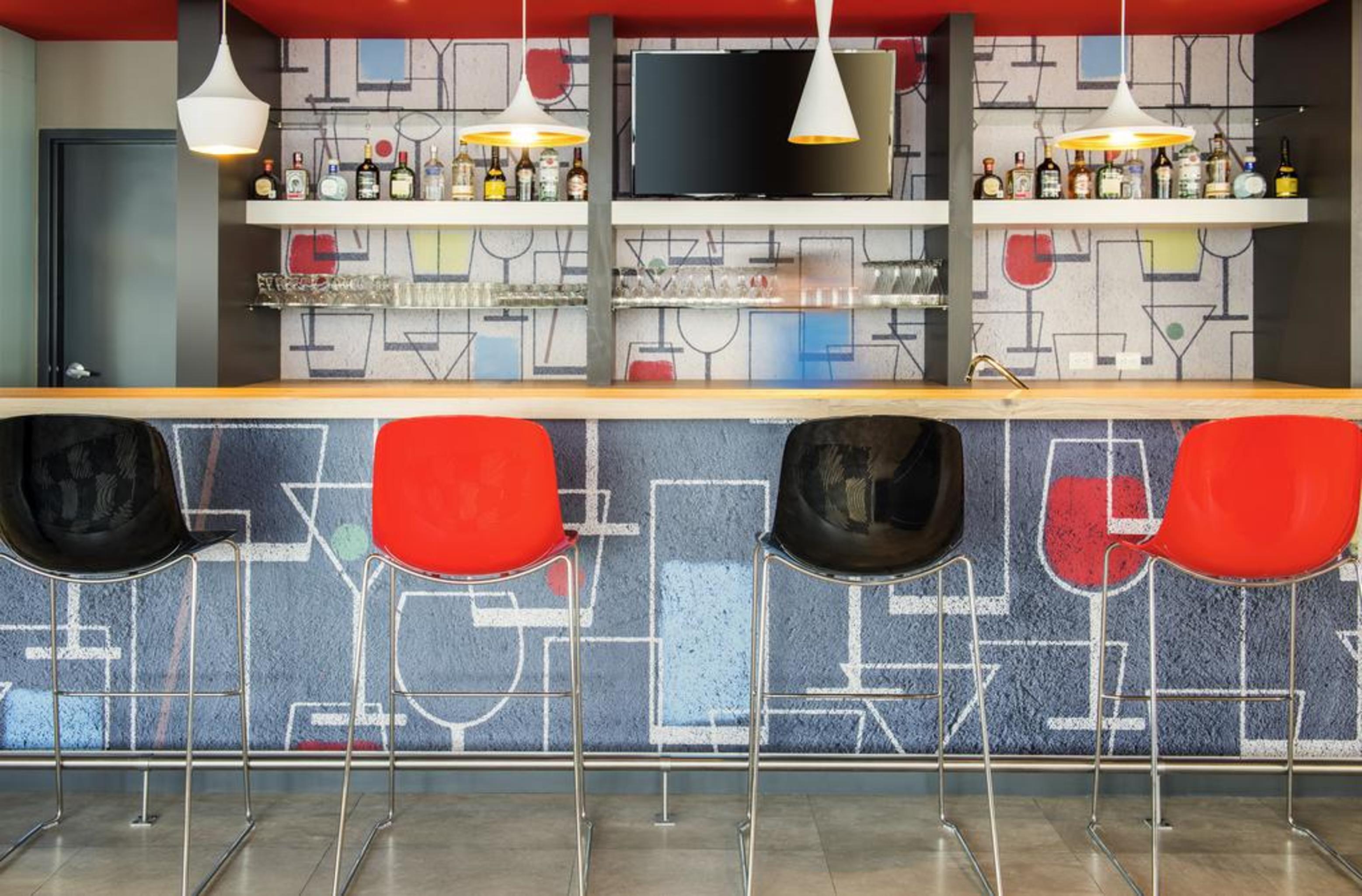 Bar/Salón ibis Mazatlán Marina