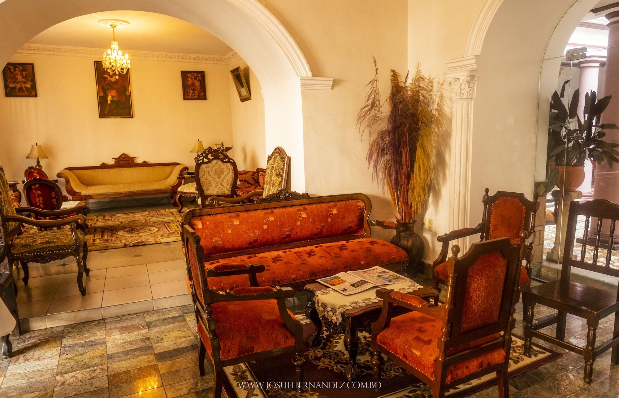 Vista Lobby Hotel Independencia