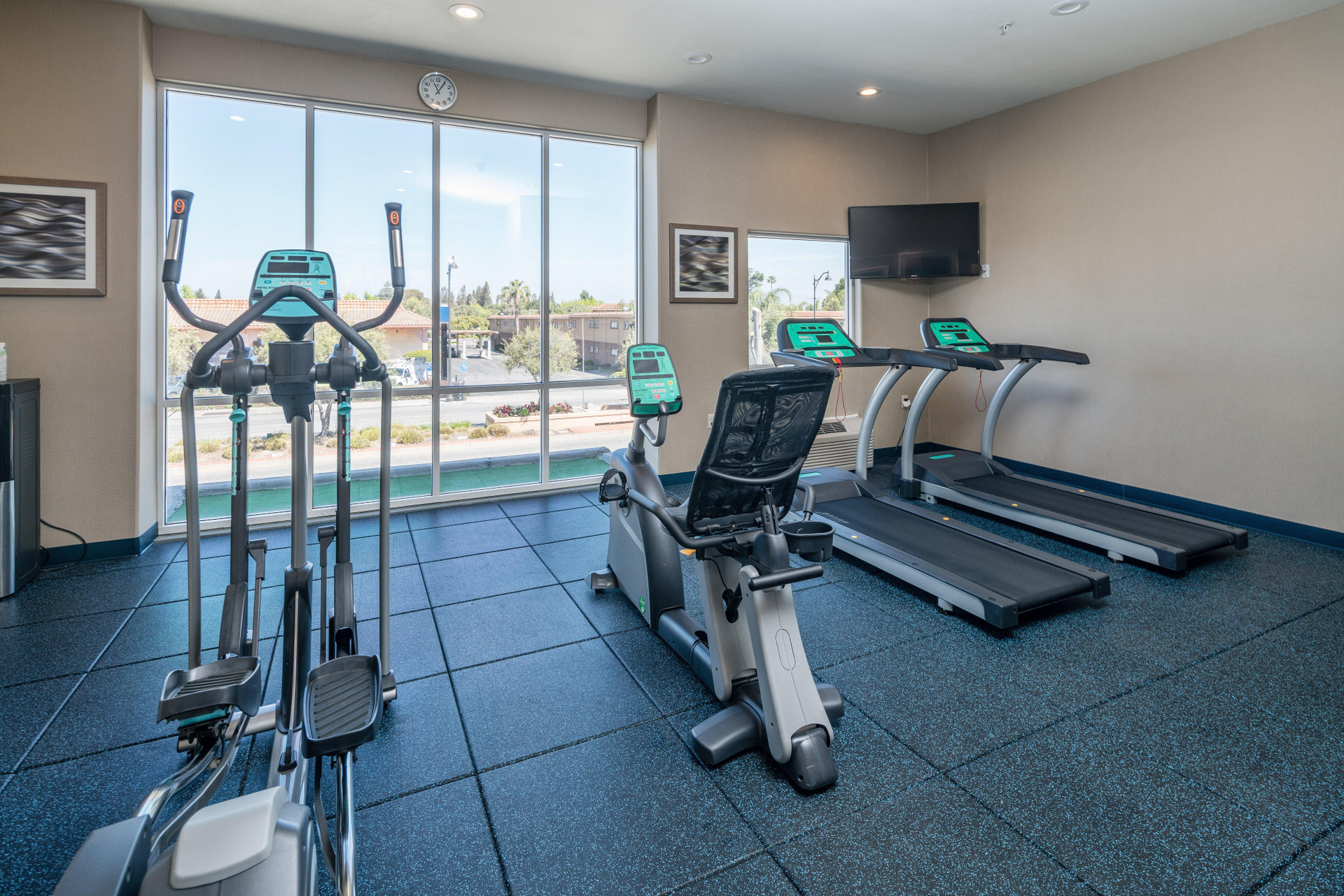 Instalaciones Recreativas Holiday Inn Express & Suites Santa Clara by IHG