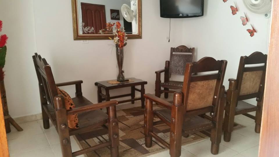 Comodidades del Alojamiento Hotel Dora Smith