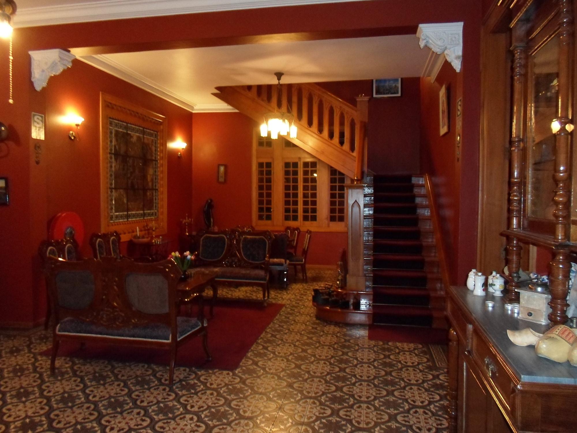 Vista Lobby Posada El Castillo