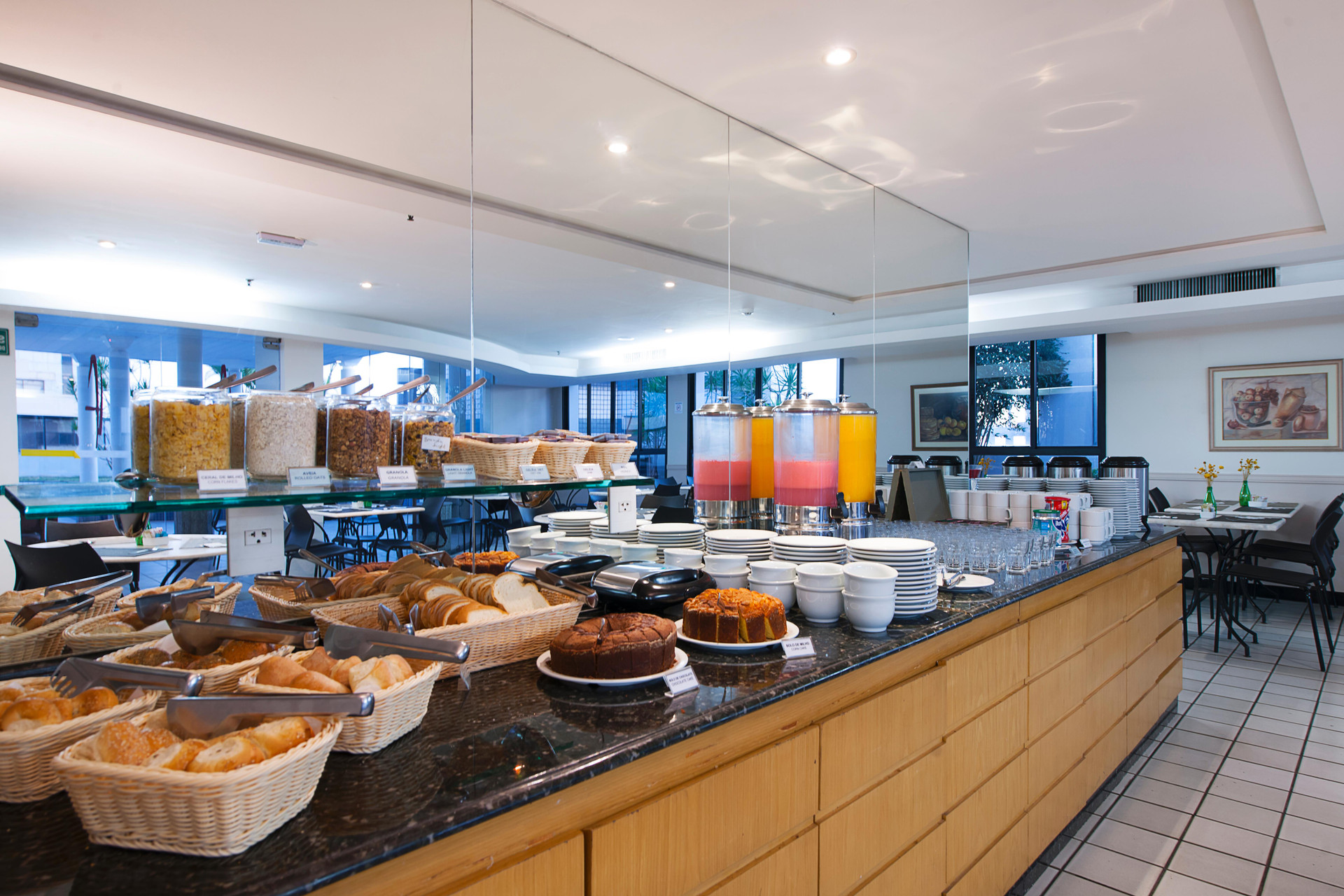 Restaurant Metropolitan Hotel by Atlantica