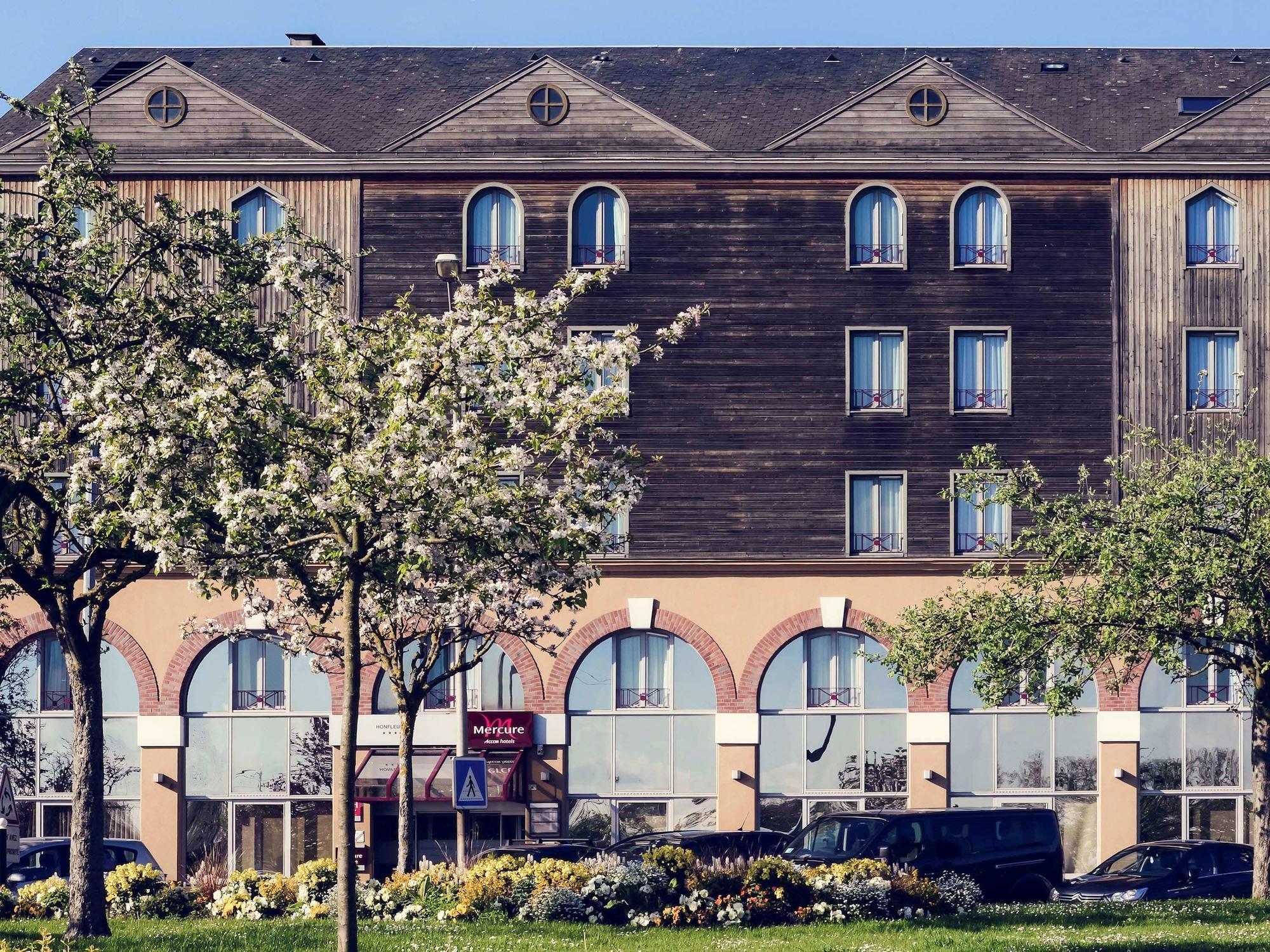 Vista Exterior Mercure Honfleur
