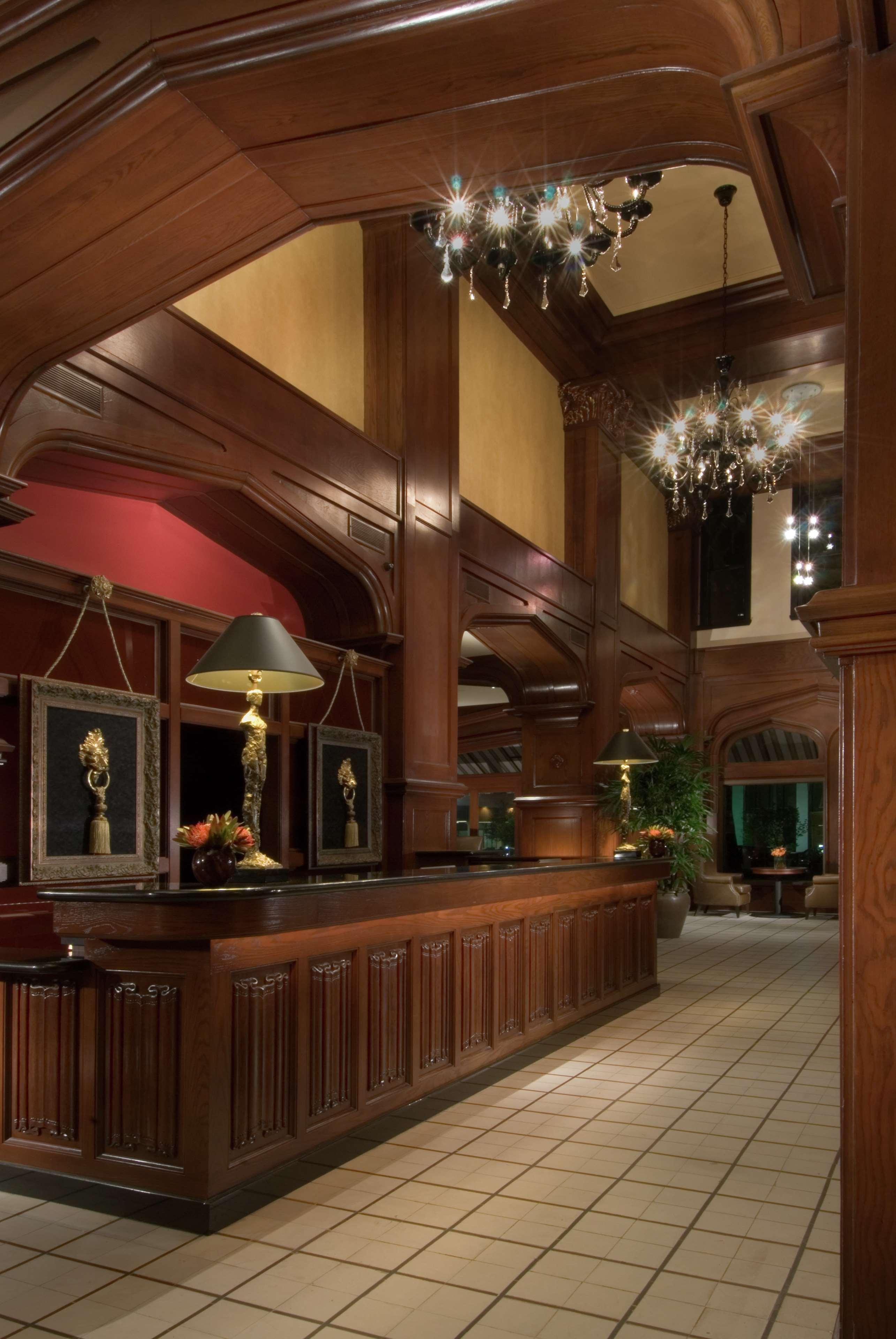 Vista Lobby The Skirvin Hilton Oklahoma City