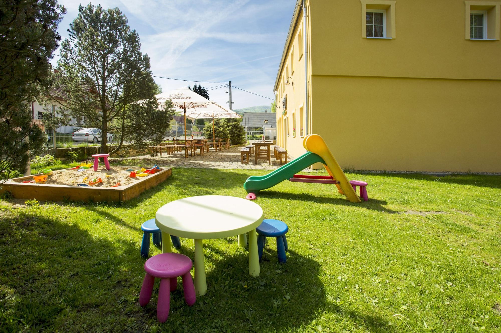 Instalaciones Recreativas Penzion u Vyhlídky