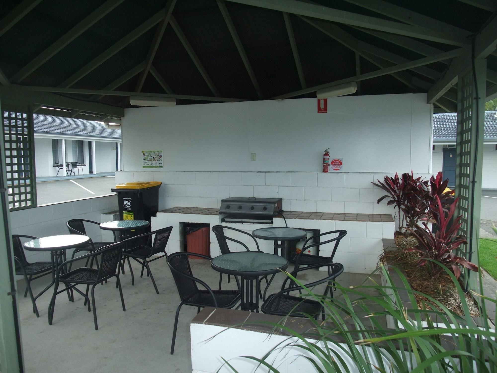 Restaurant Colonial Court Motor Inn