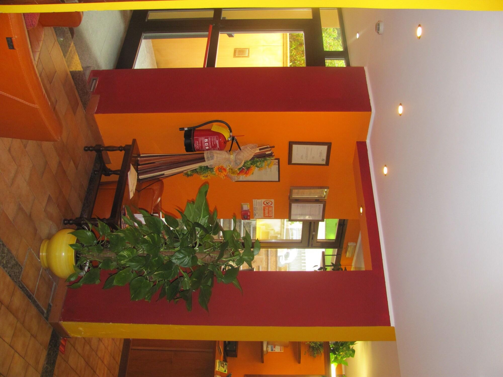 Vista Lobby Albergo Hotel Giardino