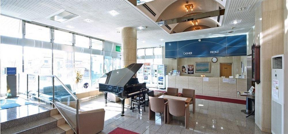 Vista Lobby Hotel Yutaka Wing