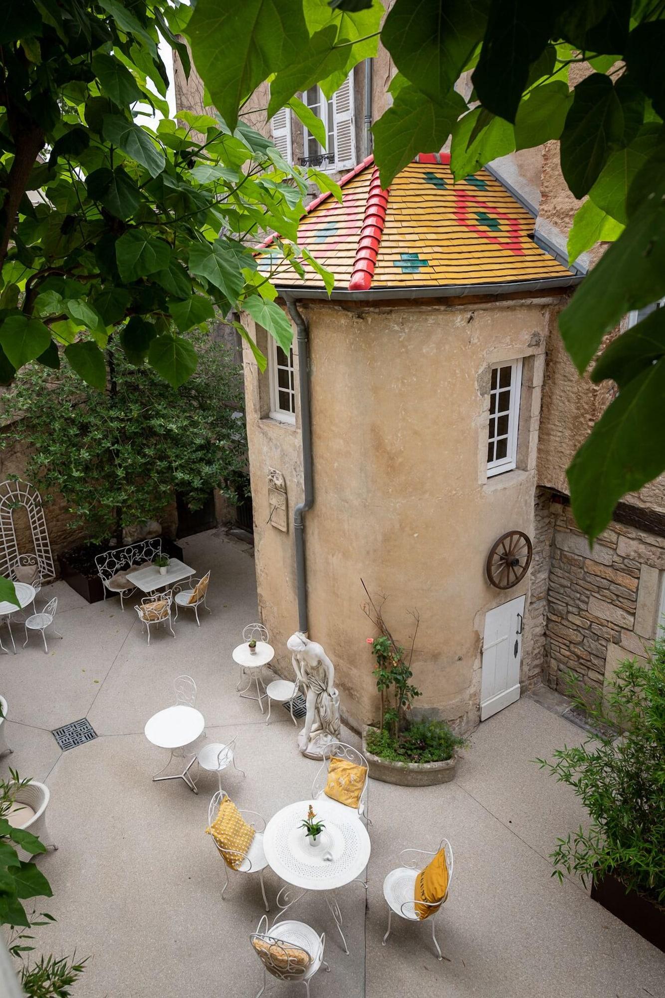 Equipamiento de Habitación Les Remparts Hôtels et Demeures Historiques