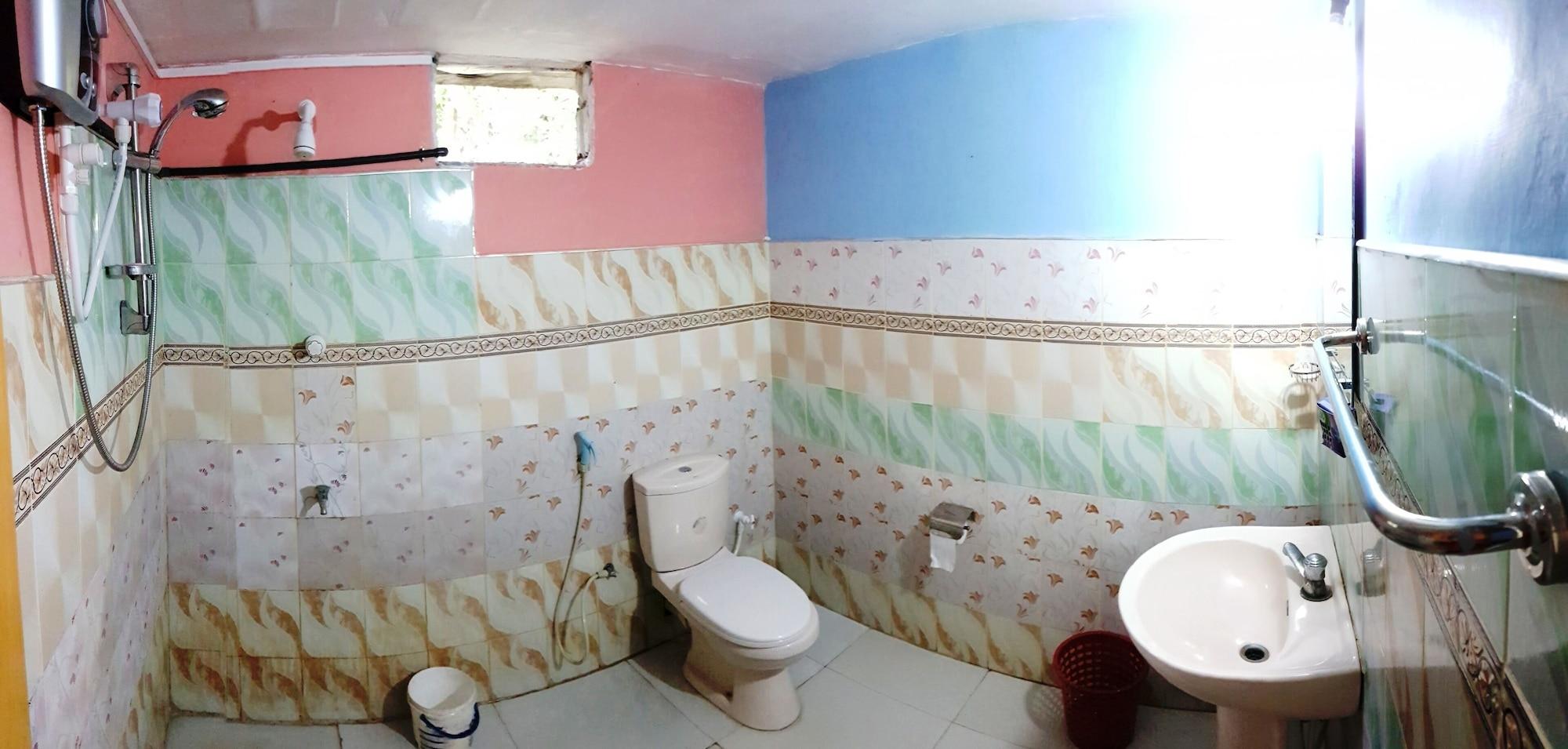 Equipamiento de Habitación Anura Homestay