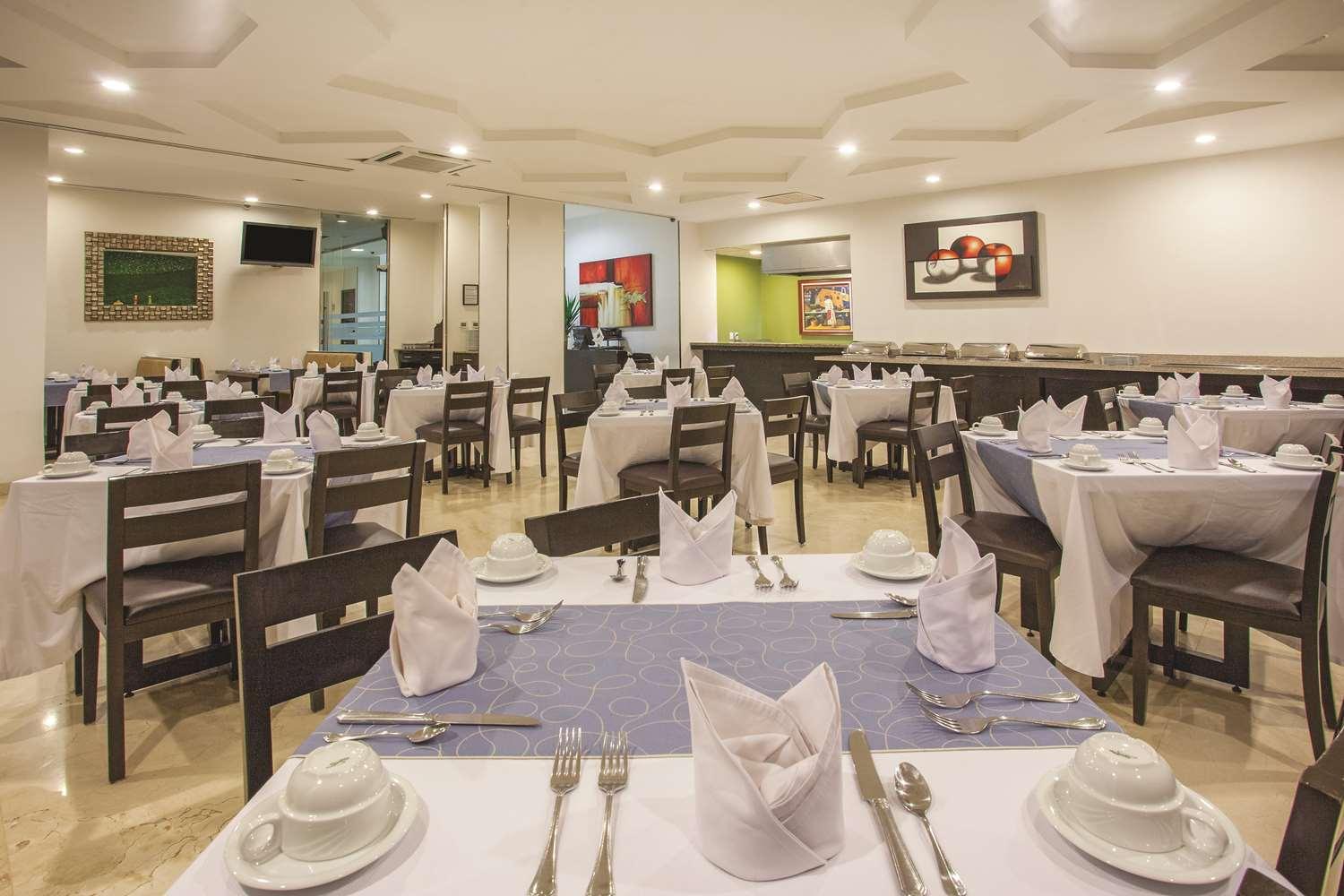 Restaurant La Quinta by Wyndham Poza Rica