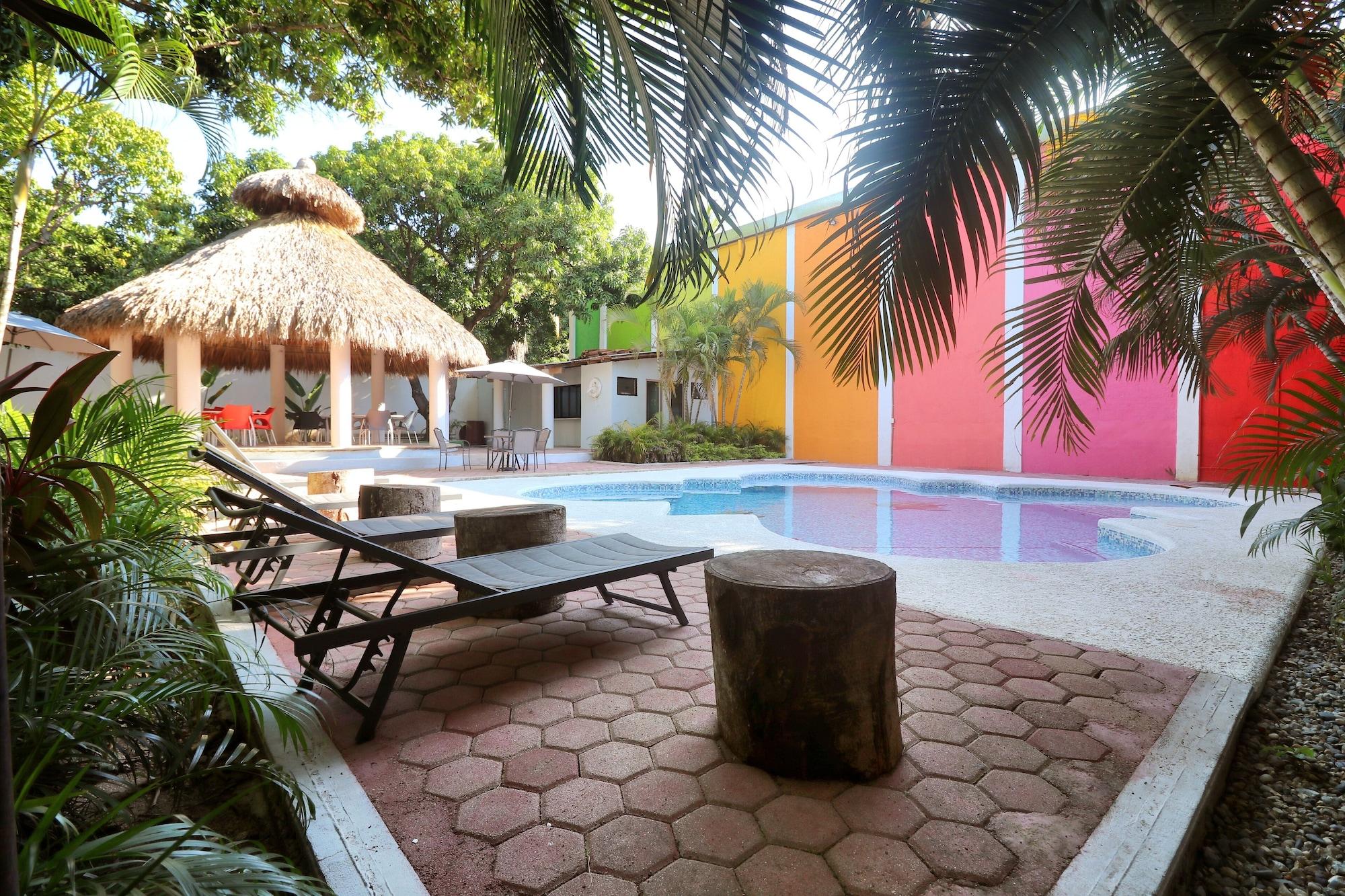 Vista Piscina Hotel Santo Domingo
